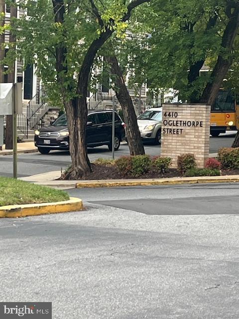 THE OGLETHORPE - Residential Lease