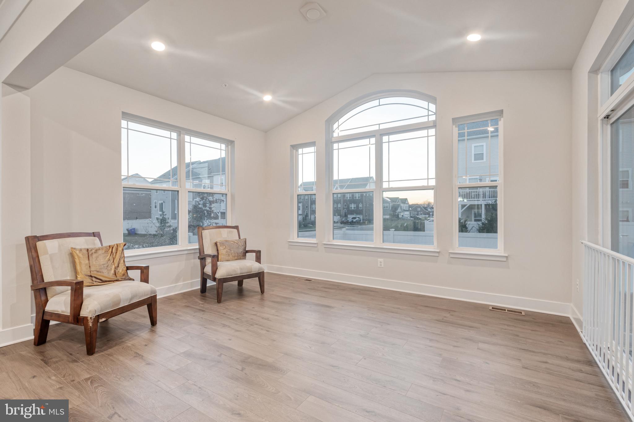 STONEHAVEN - Residential