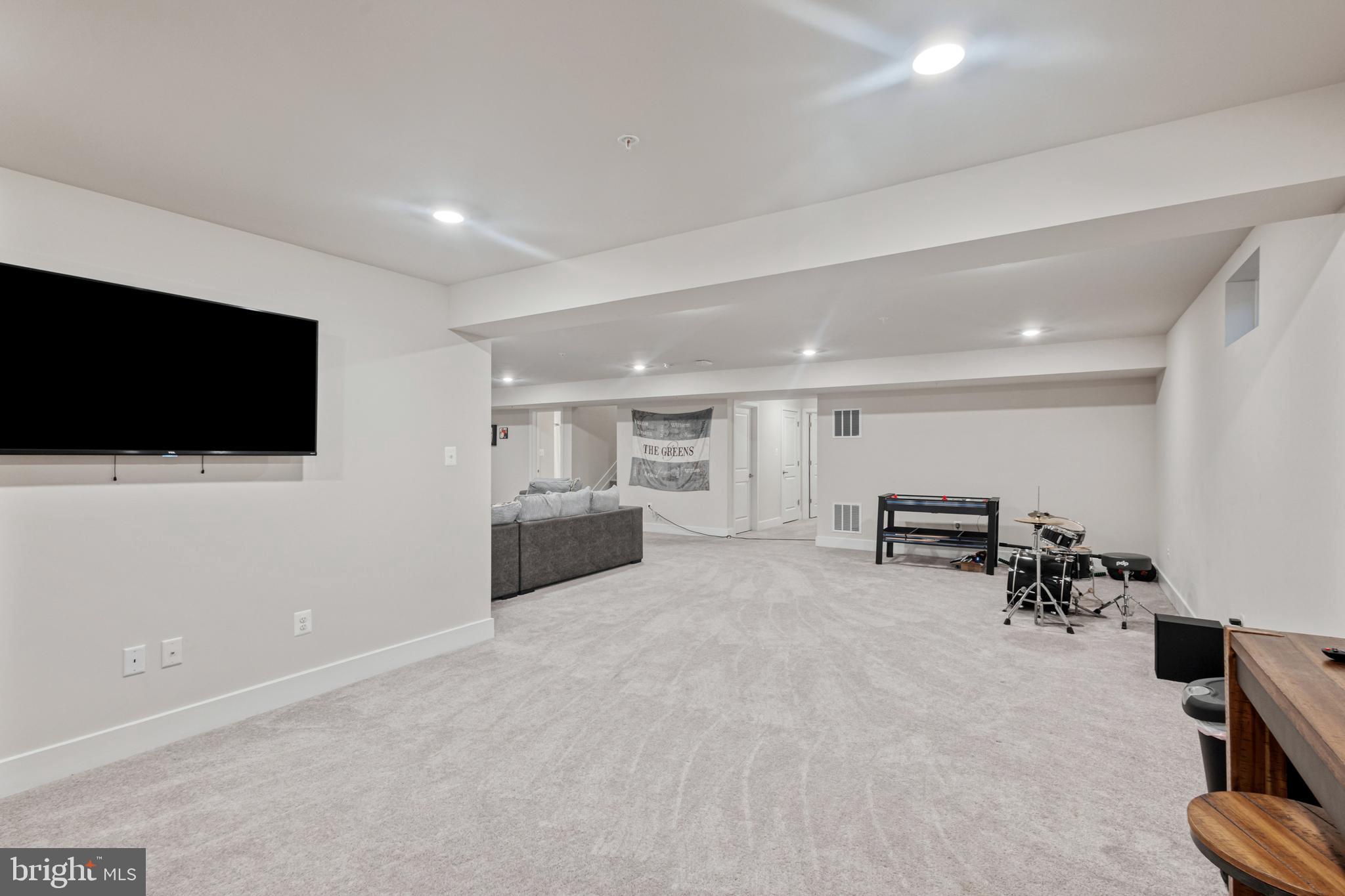 STONEHAVEN - Residential