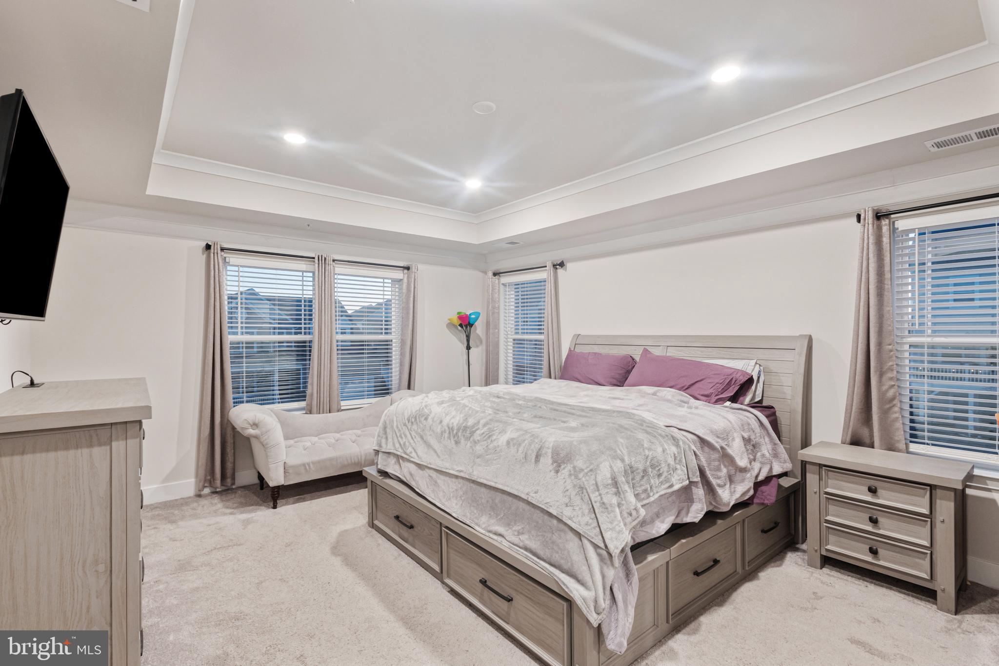 STONEHAVEN - Residential