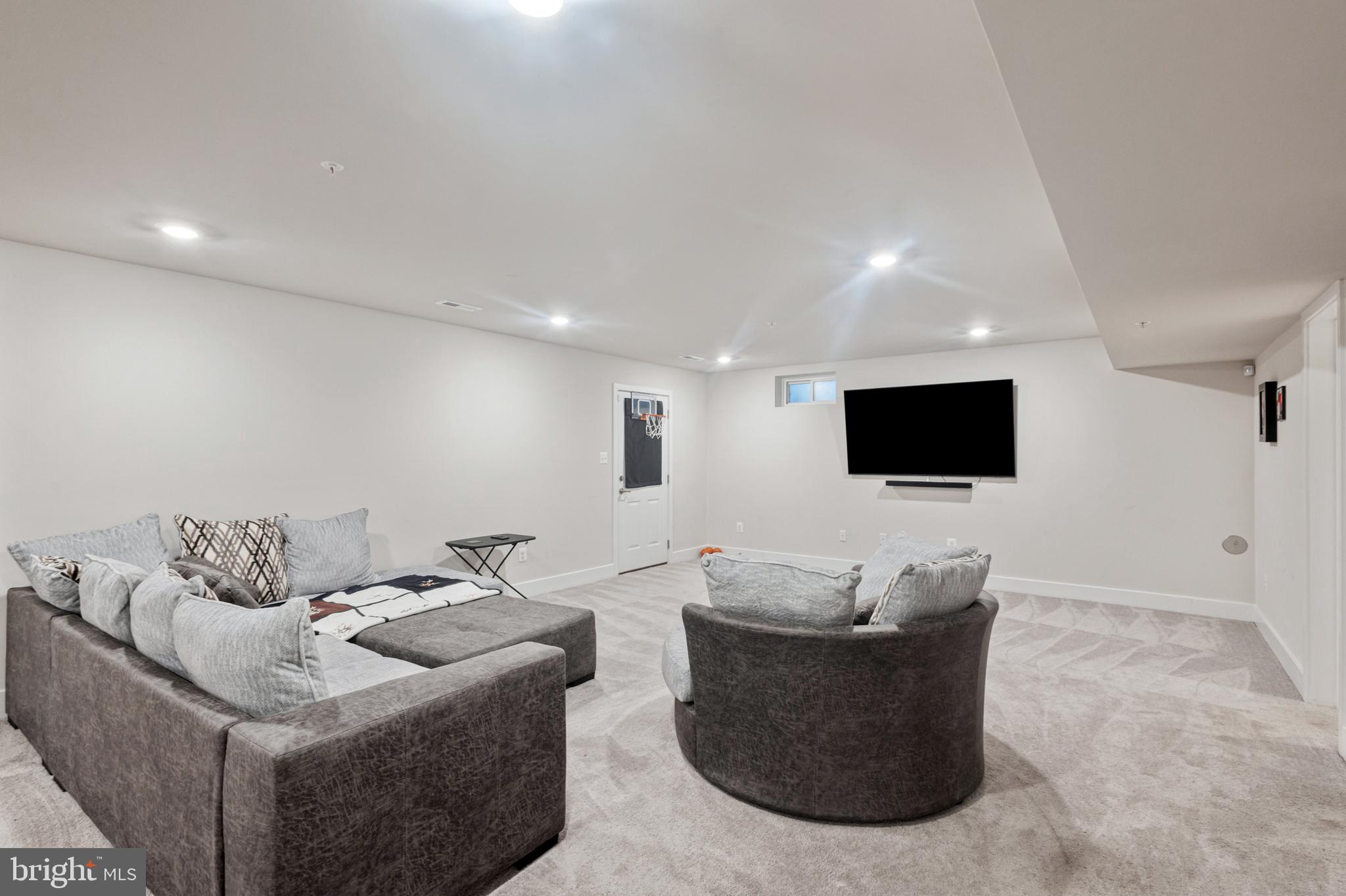 STONEHAVEN - Residential