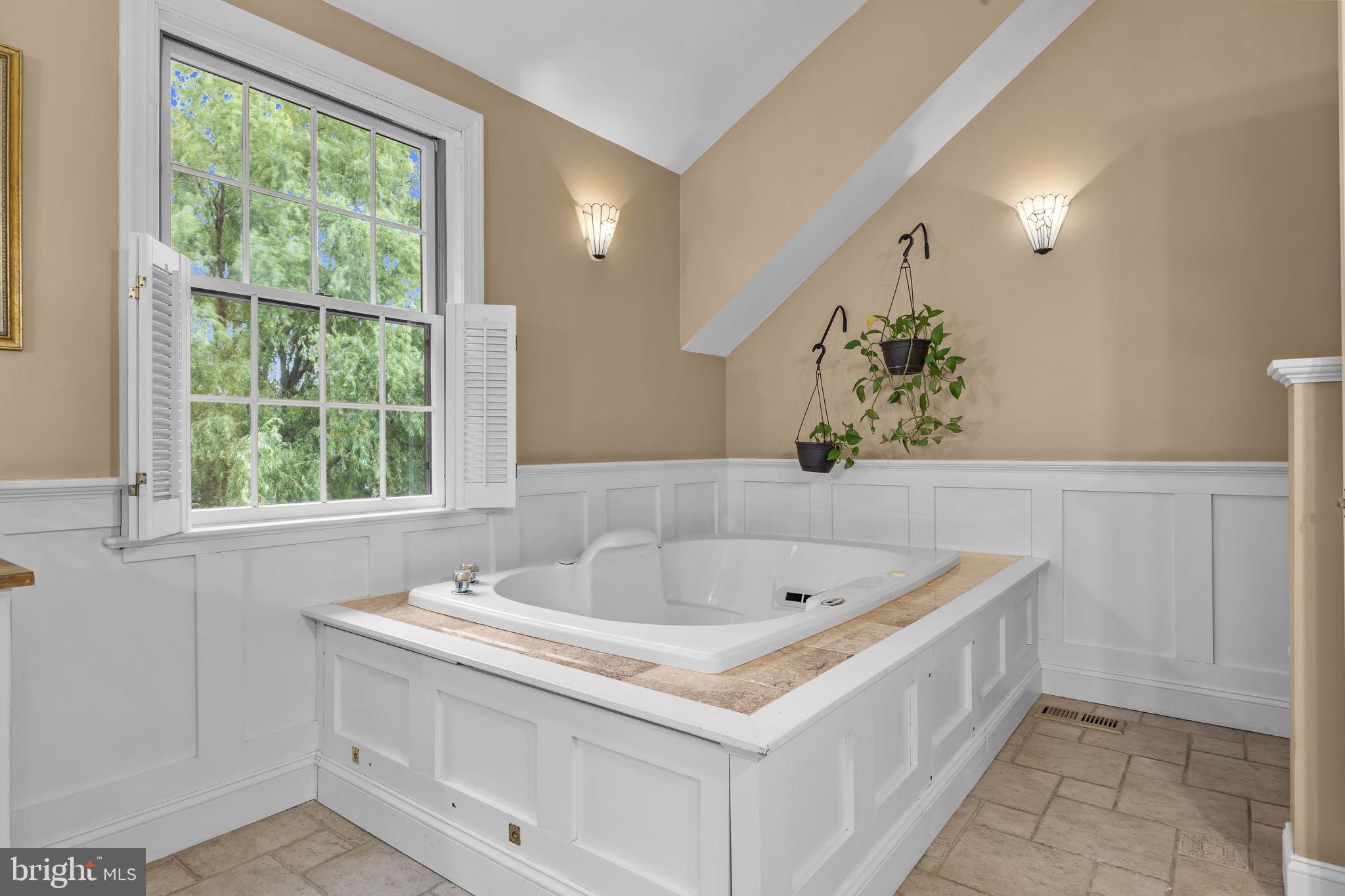 HIGHLAND FARMS - Residential