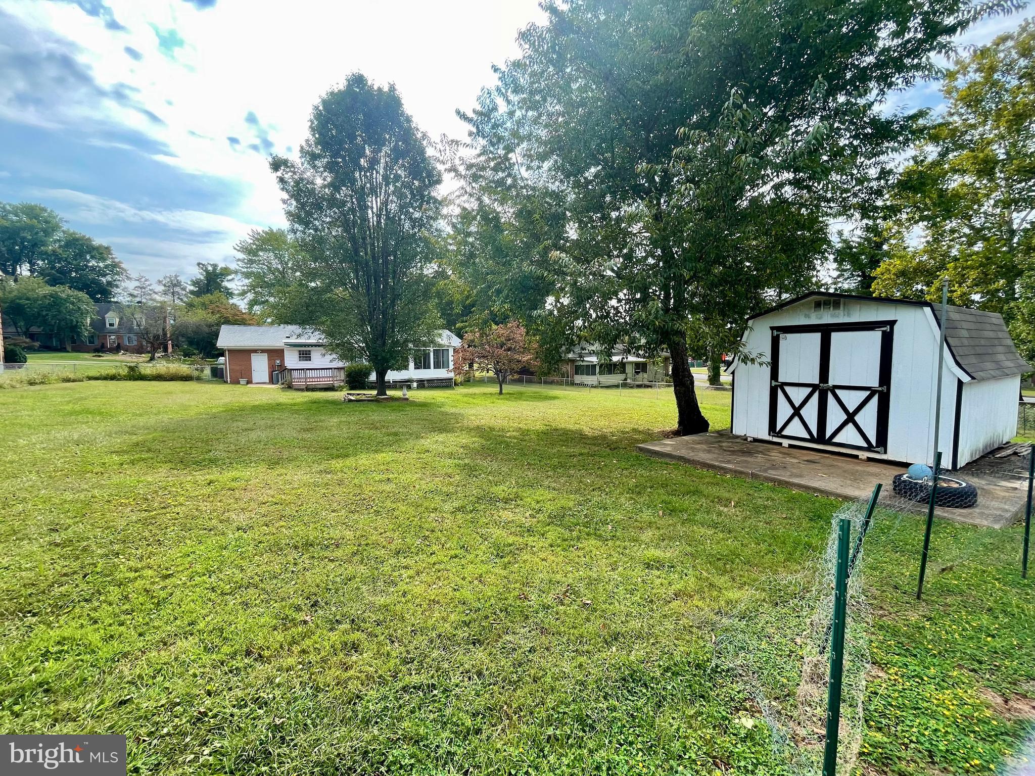 STUYVESANT ACRES - Residential