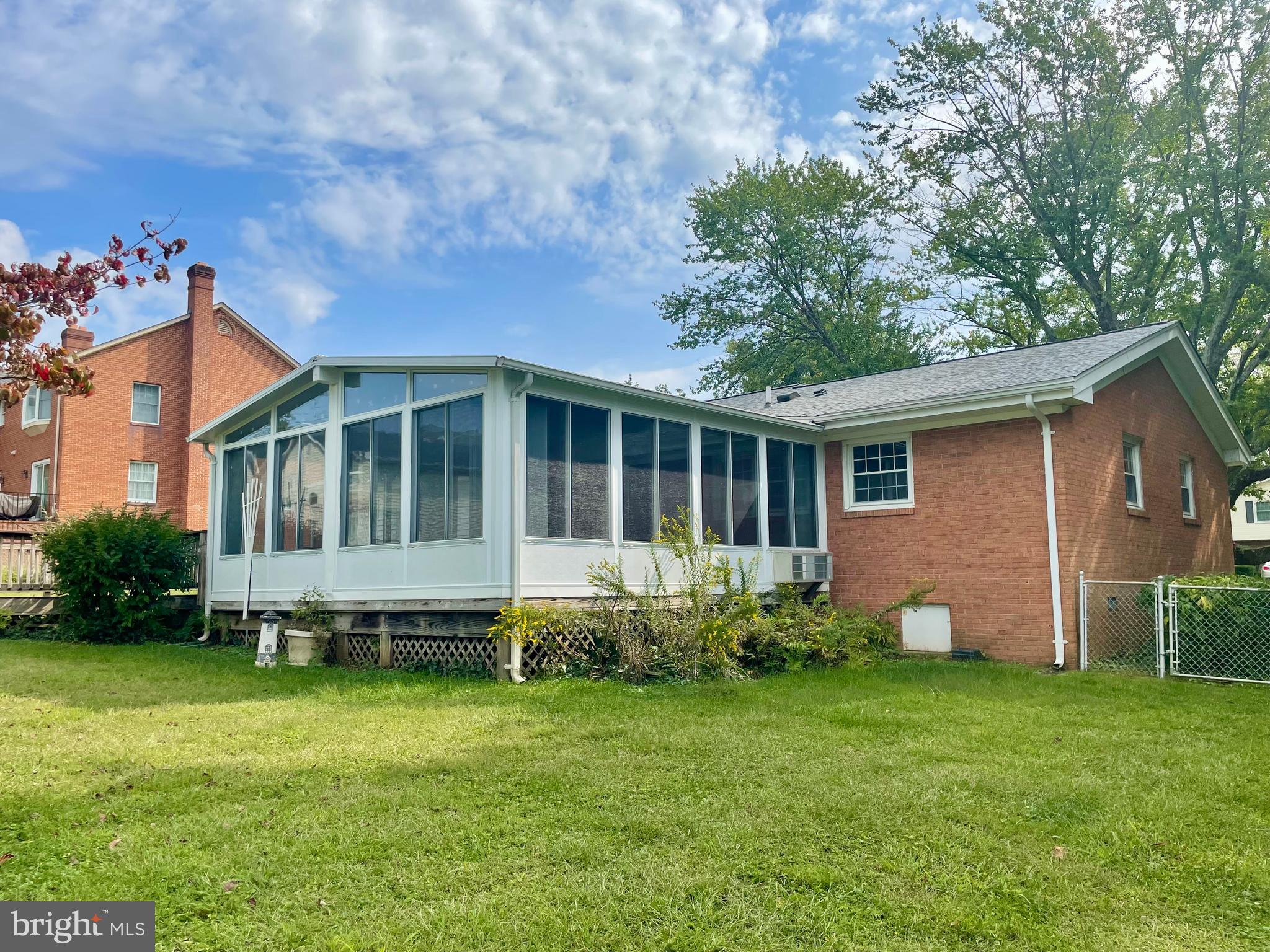 STUYVESANT ACRES - Residential