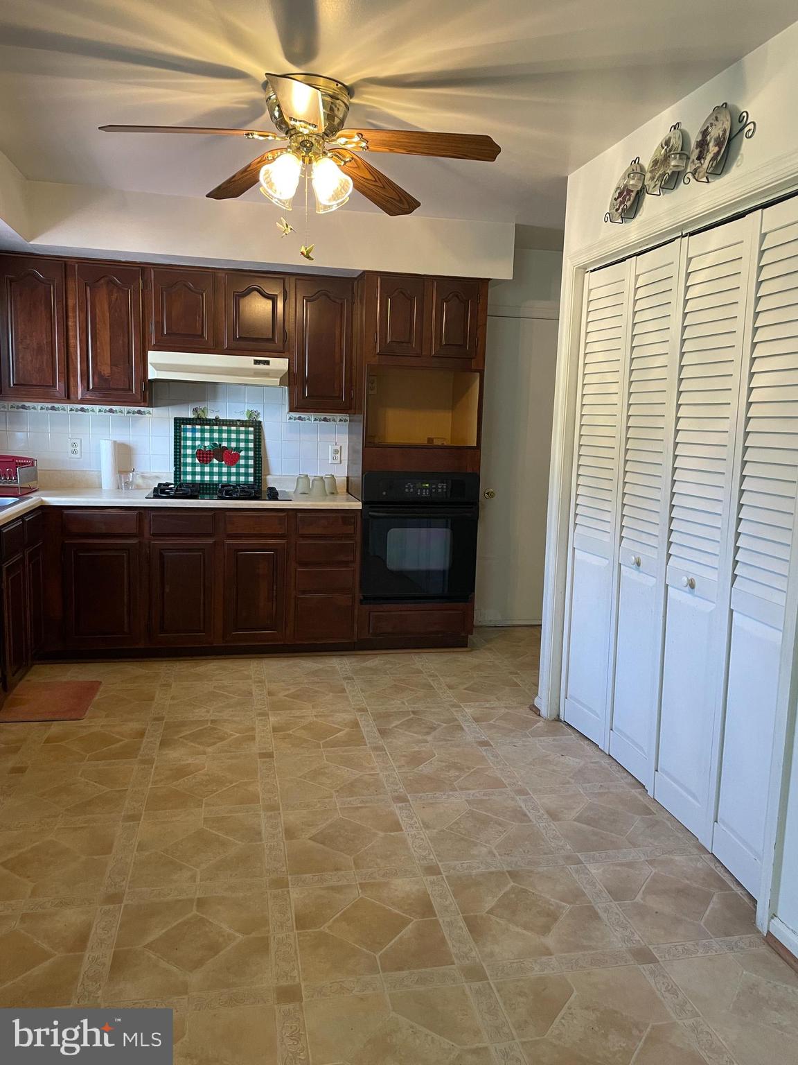 STUYVESANT ACRES - Residential