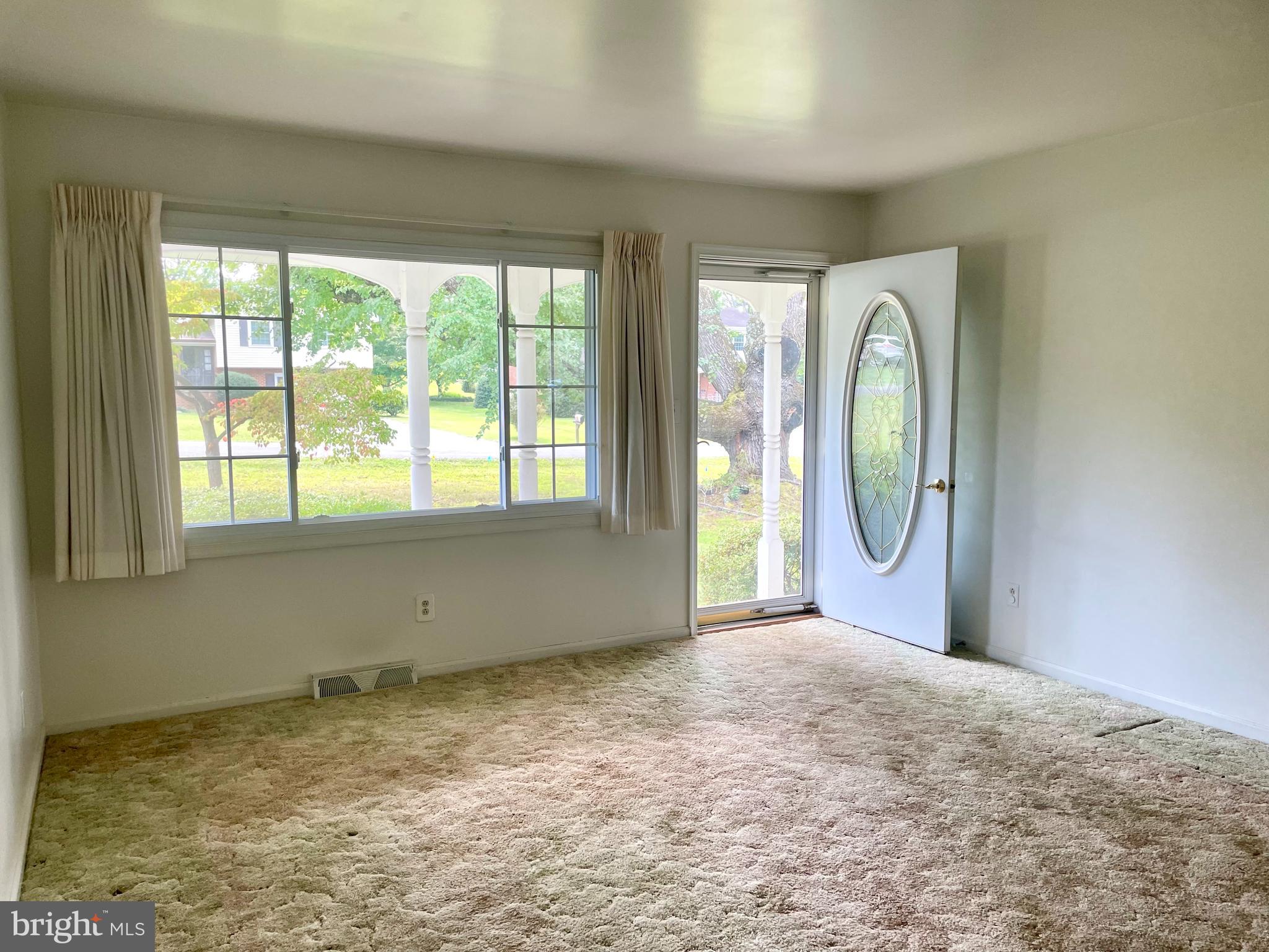 STUYVESANT ACRES - Residential