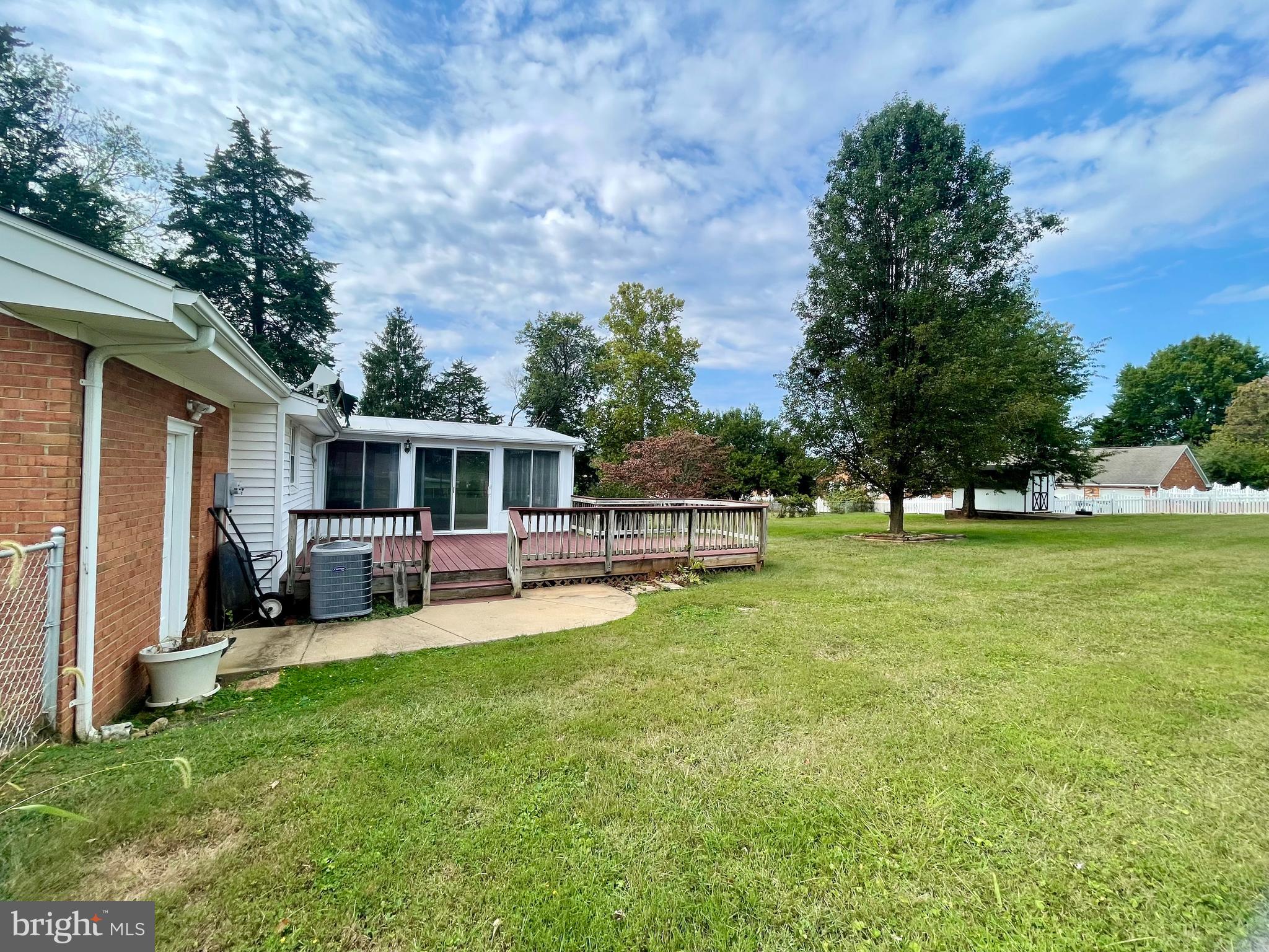 STUYVESANT ACRES - Residential