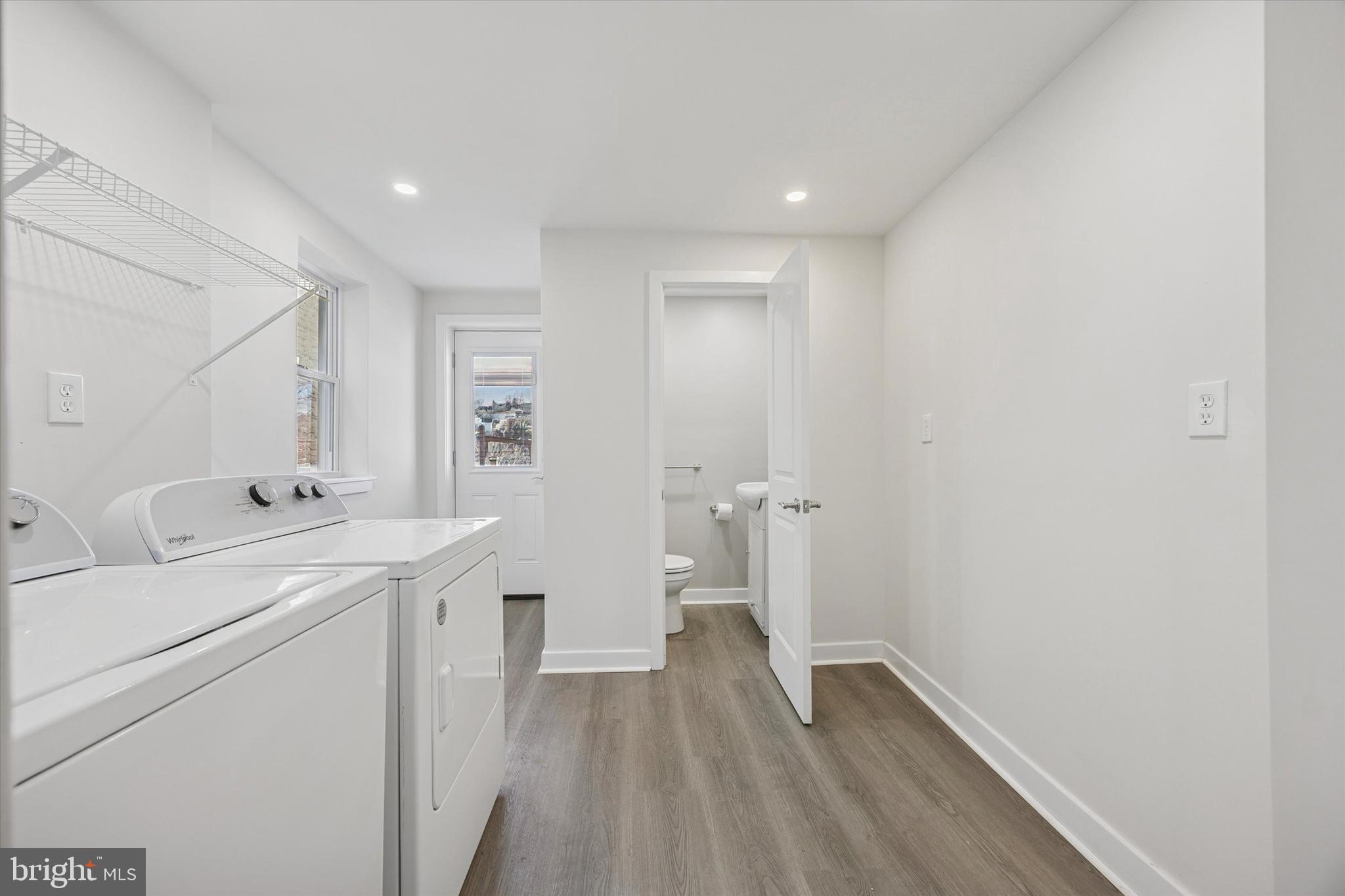 ROXBOROUGH - Residential