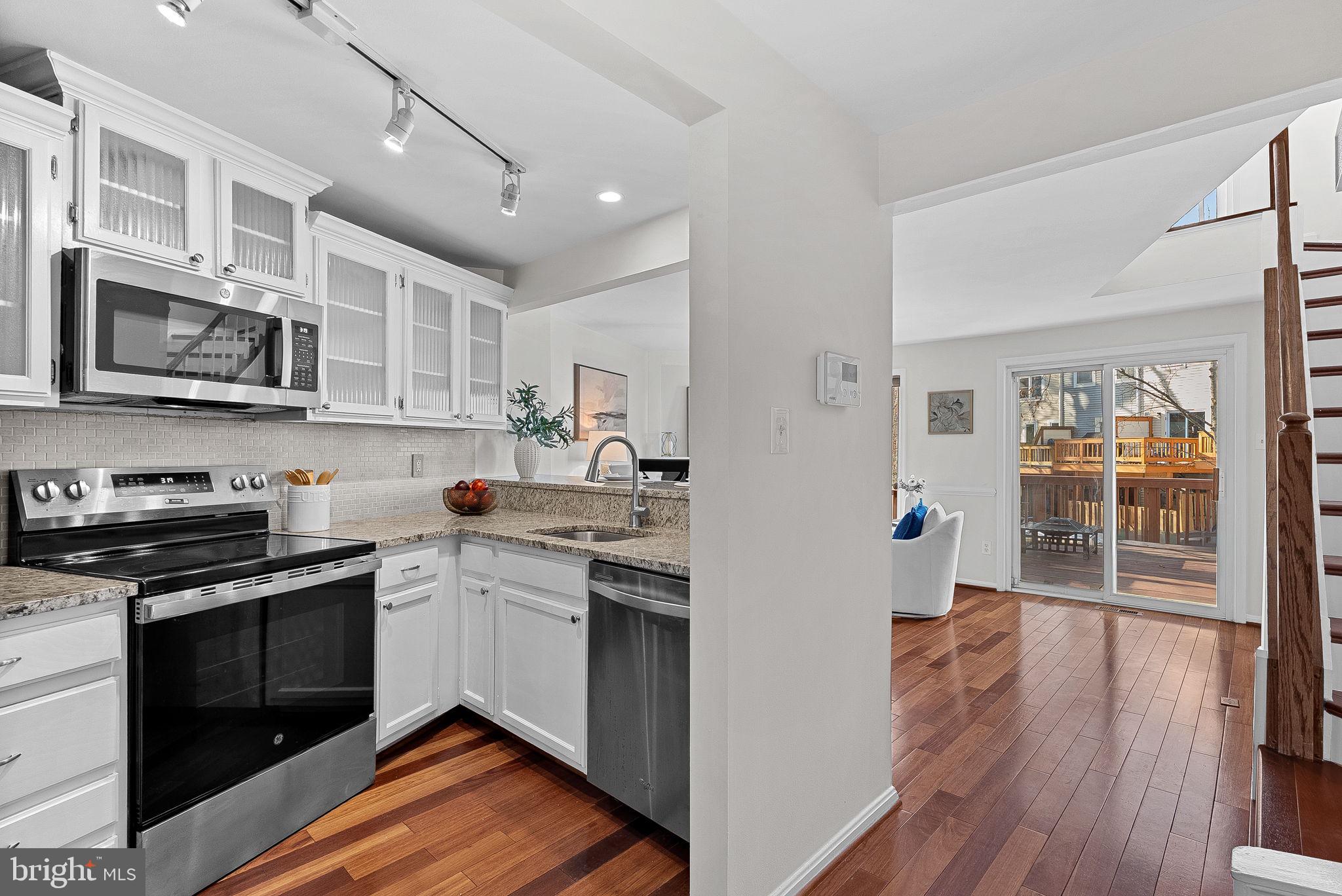 2148 WHISPERWOOD GLEN LANE