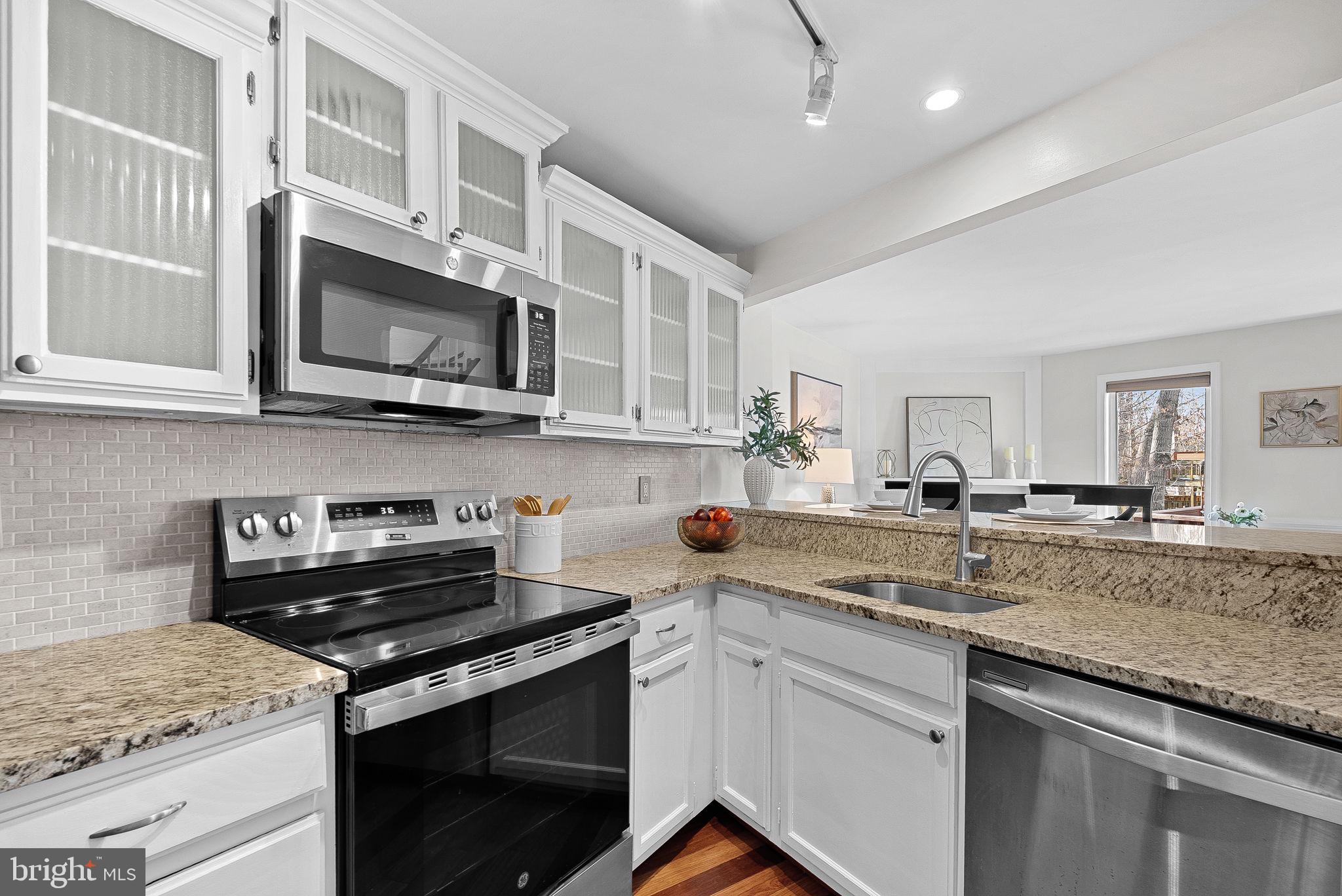 2148 WHISPERWOOD GLEN LANE