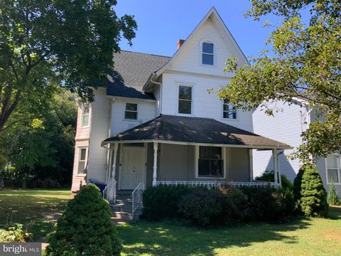 433 BENTLEY AVENUE B BEVERLY NJ 08010