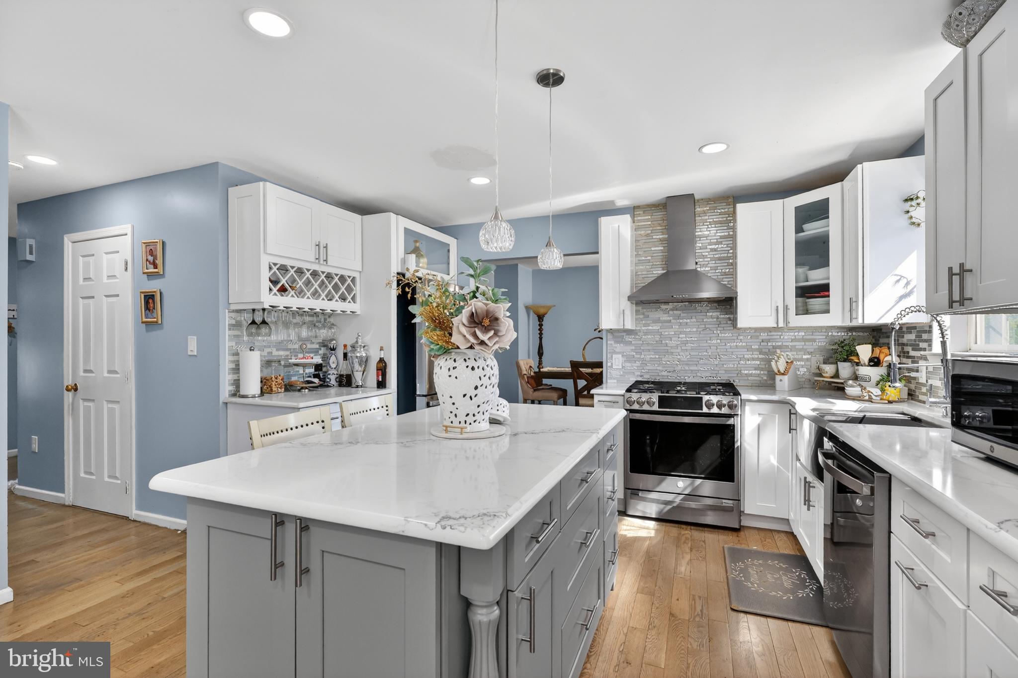 CEDAR RIDGE - Residential