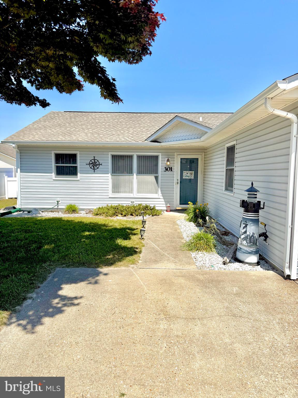 301 BRANCH WAY