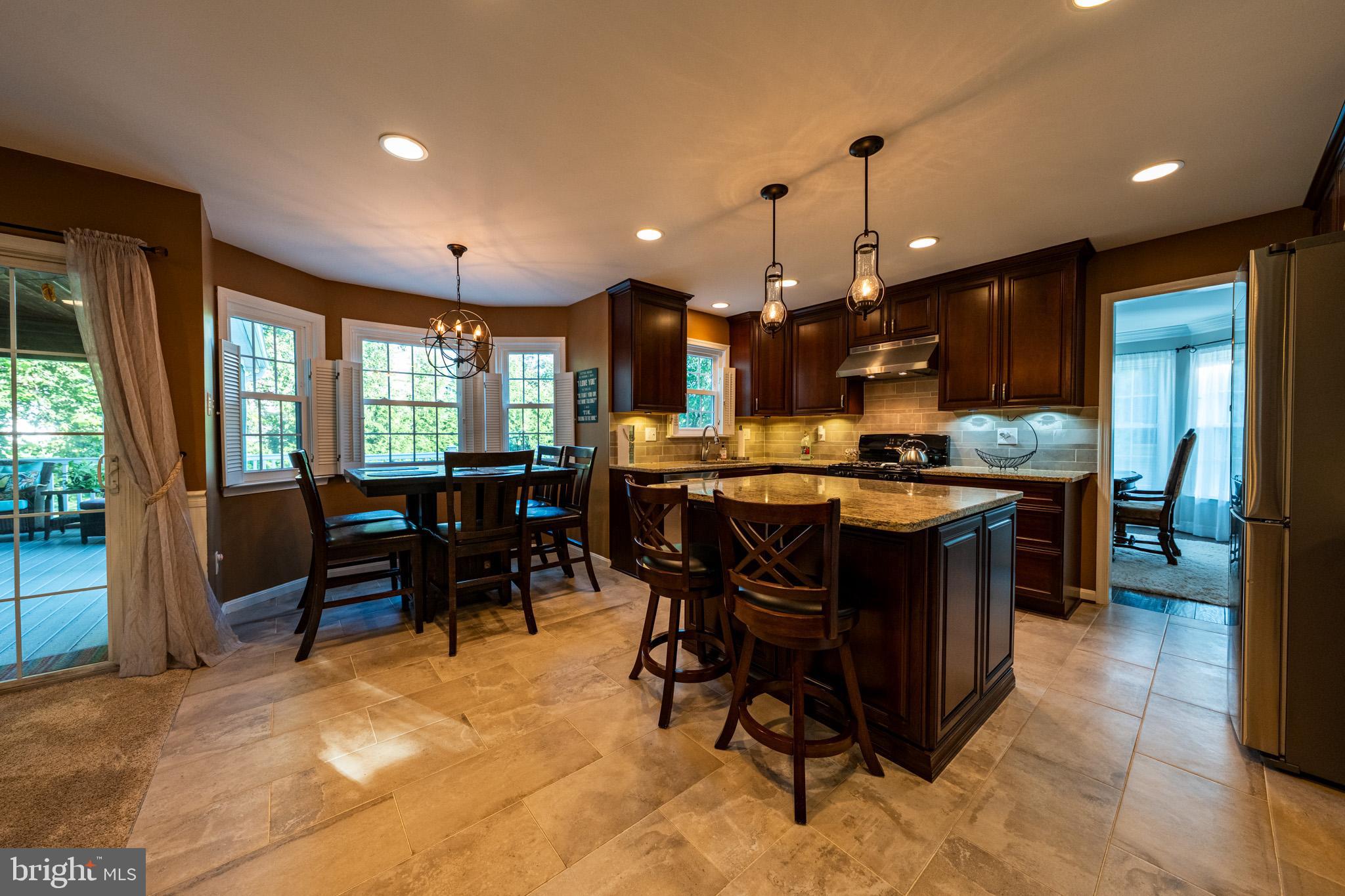 1153 SMALL OAK COURT