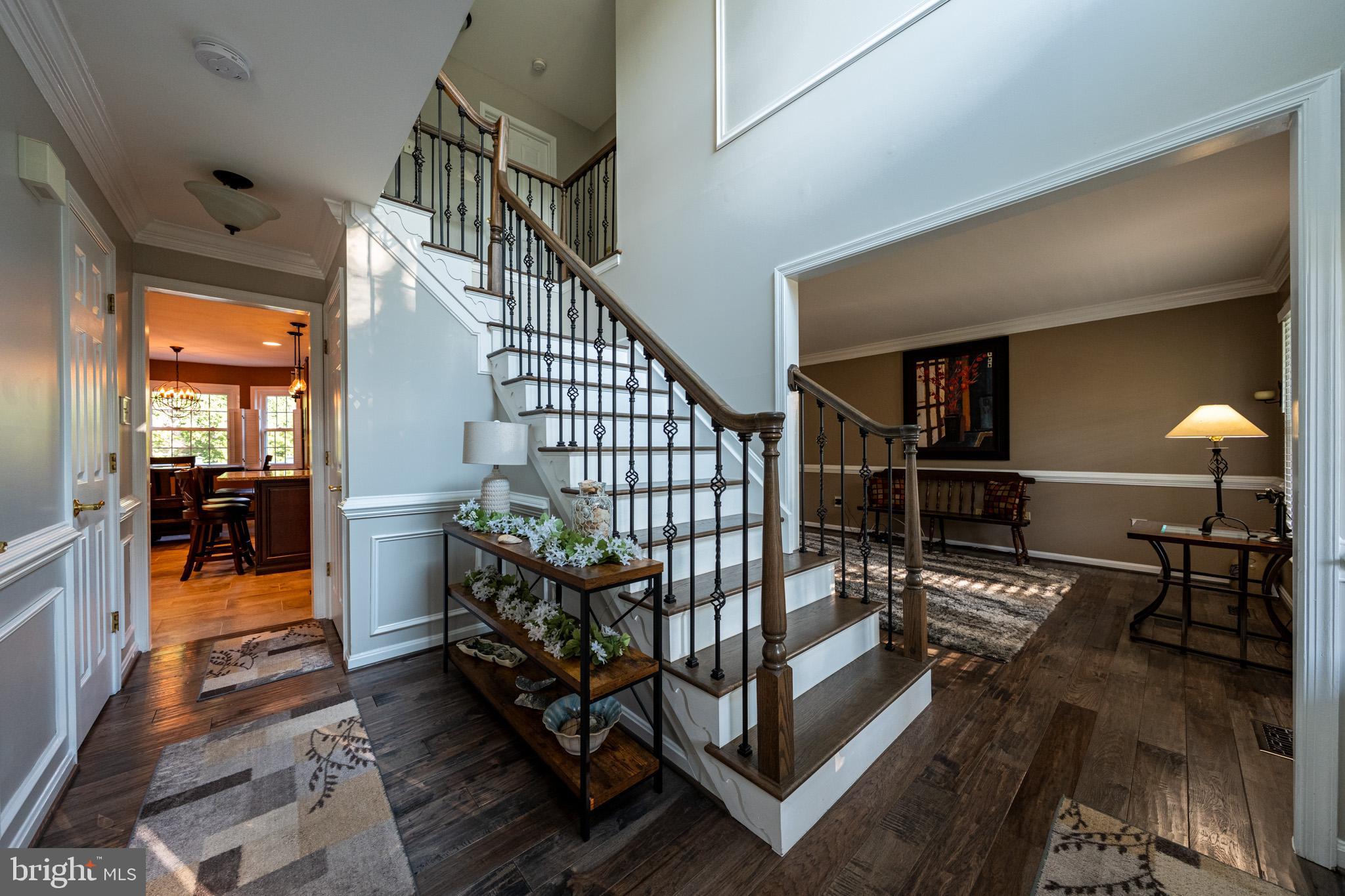 1153 SMALL OAK COURT
