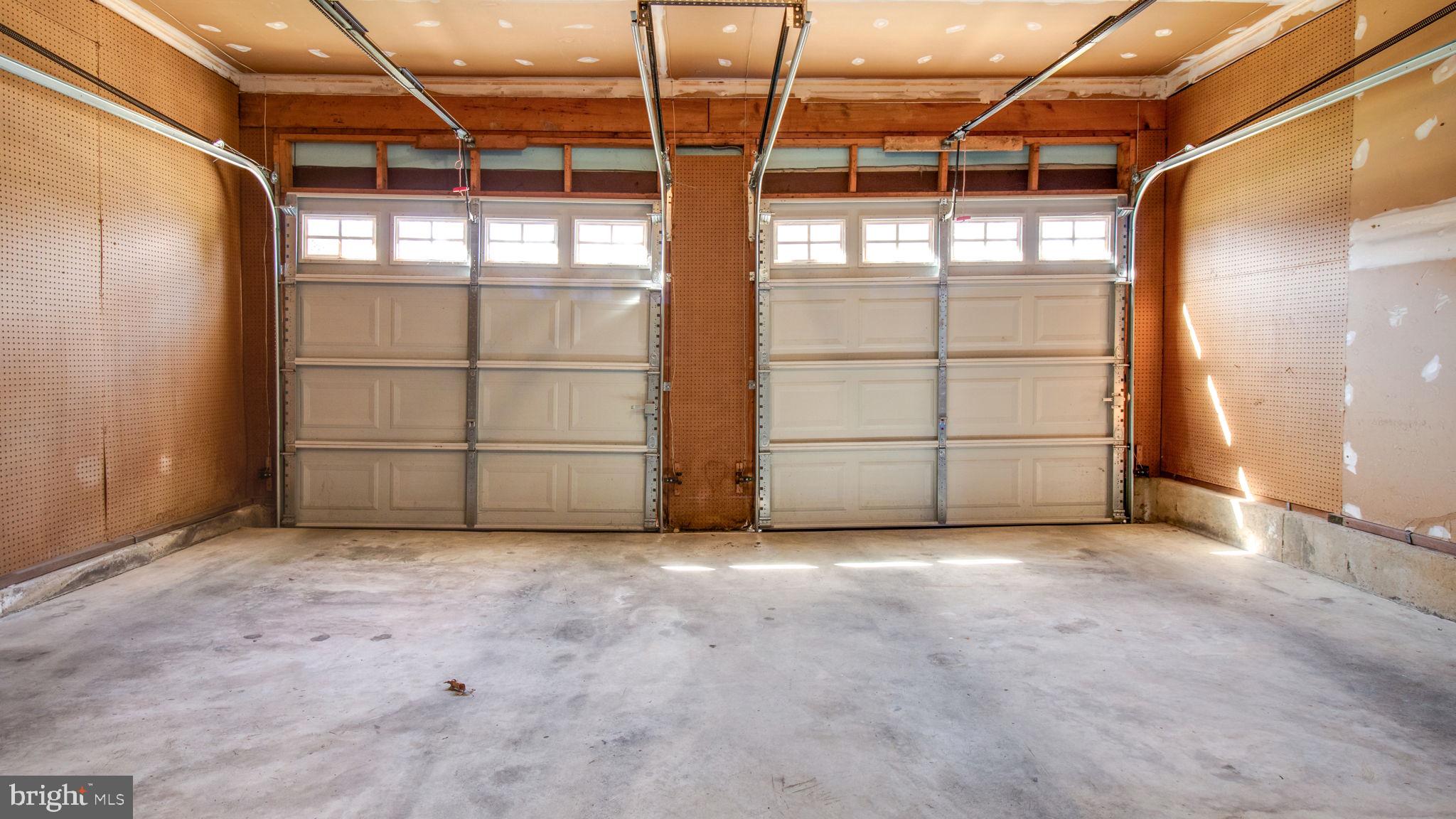 GUNNERS LAKE VILLAGE - Residential