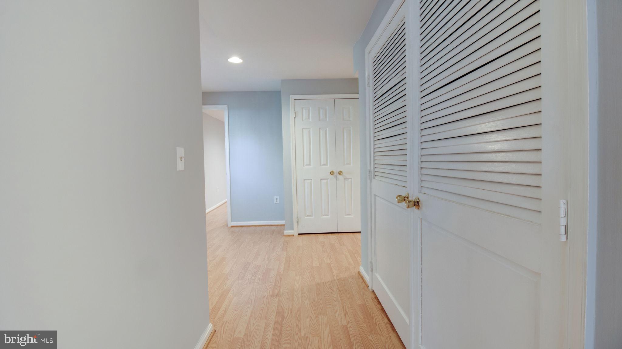 GUNNERS LAKE VILLAGE - Residential