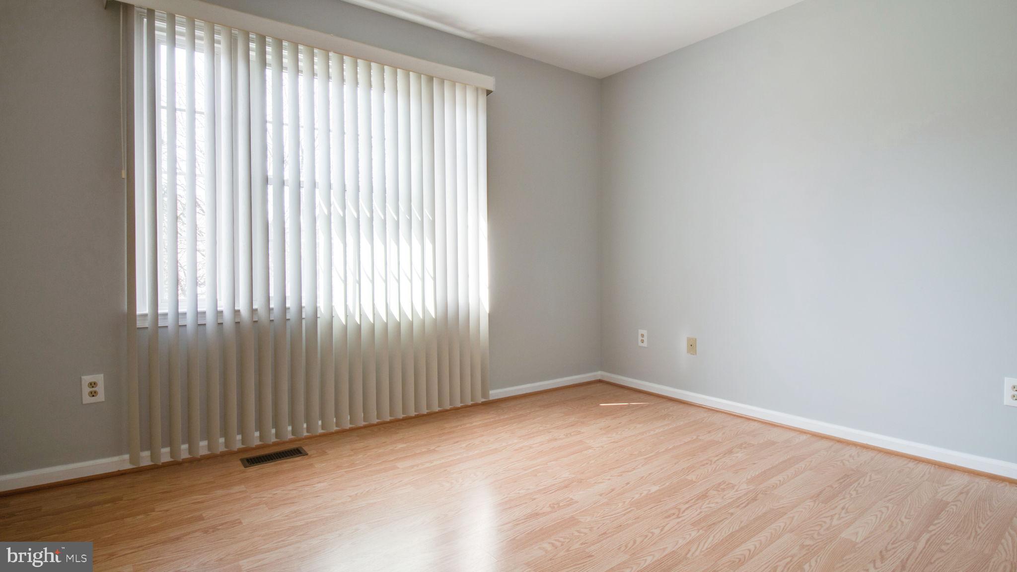 GUNNERS LAKE VILLAGE - Residential