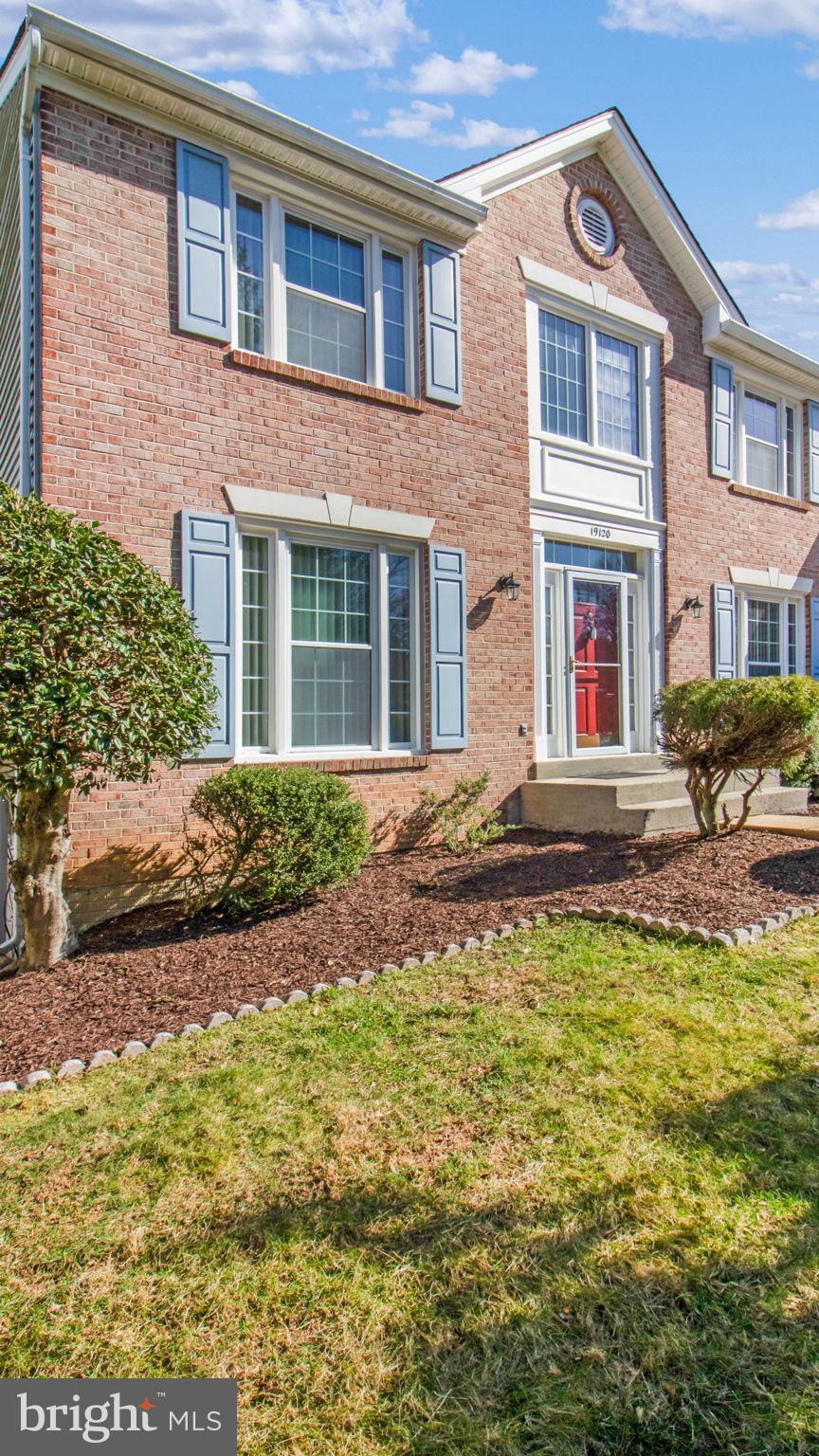 GUNNERS LAKE VILLAGE - Residential