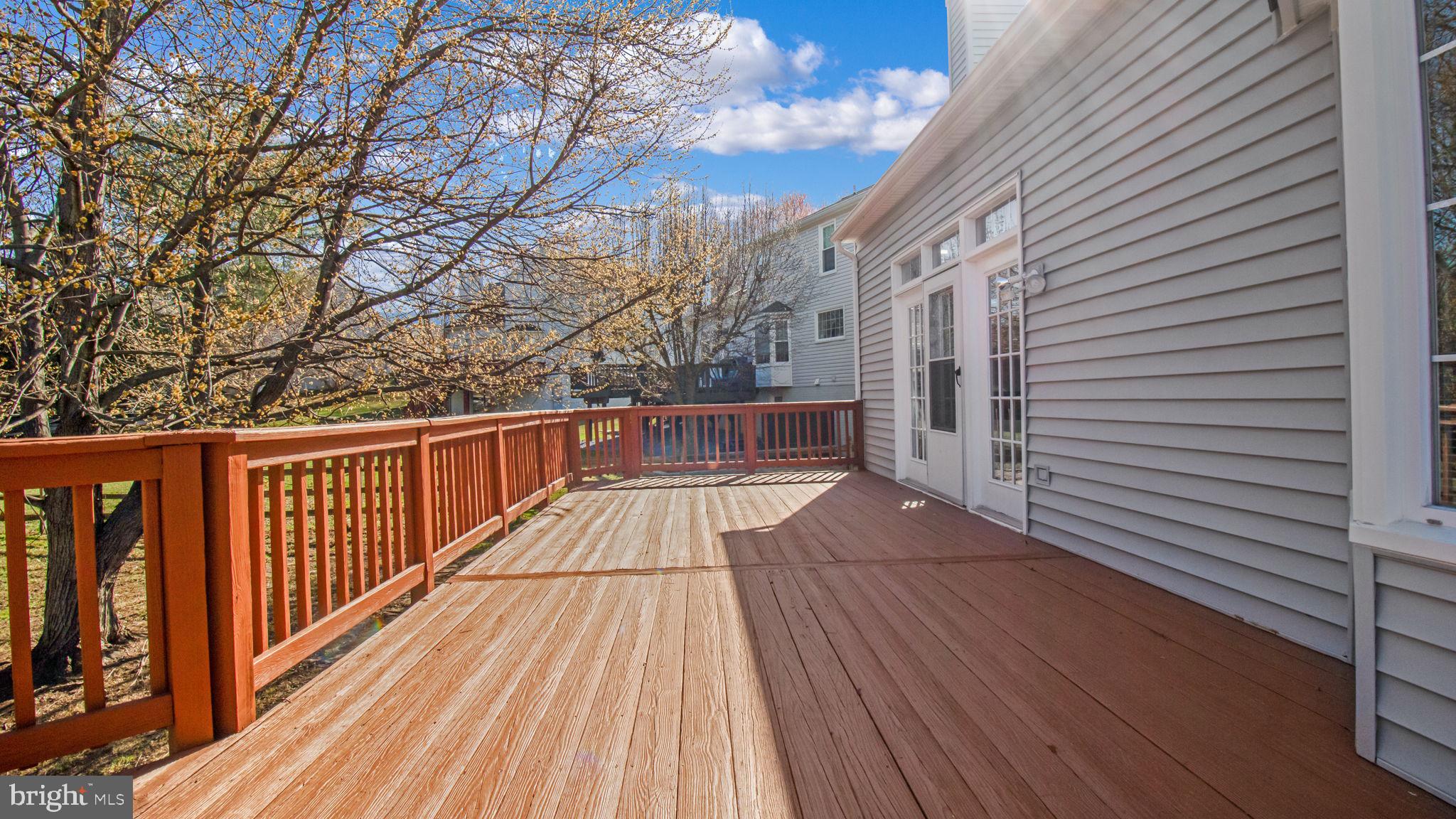 GUNNERS LAKE VILLAGE - Residential