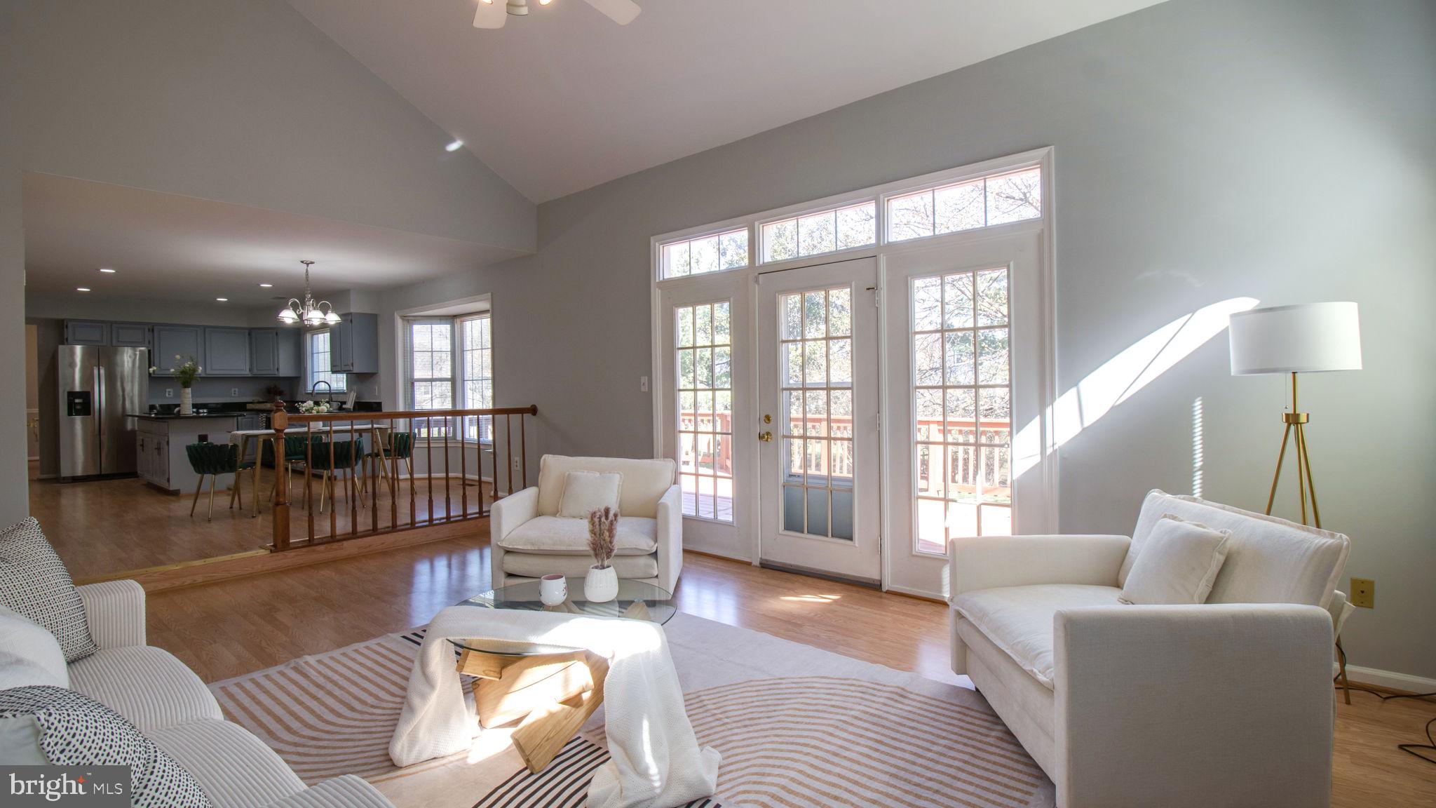 GUNNERS LAKE VILLAGE - Residential