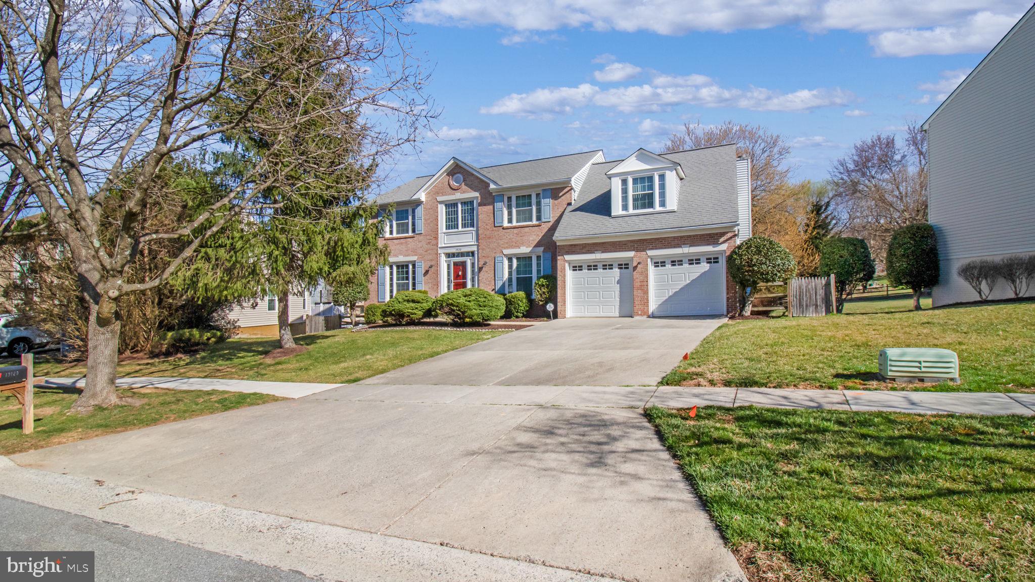 GUNNERS LAKE VILLAGE - Residential