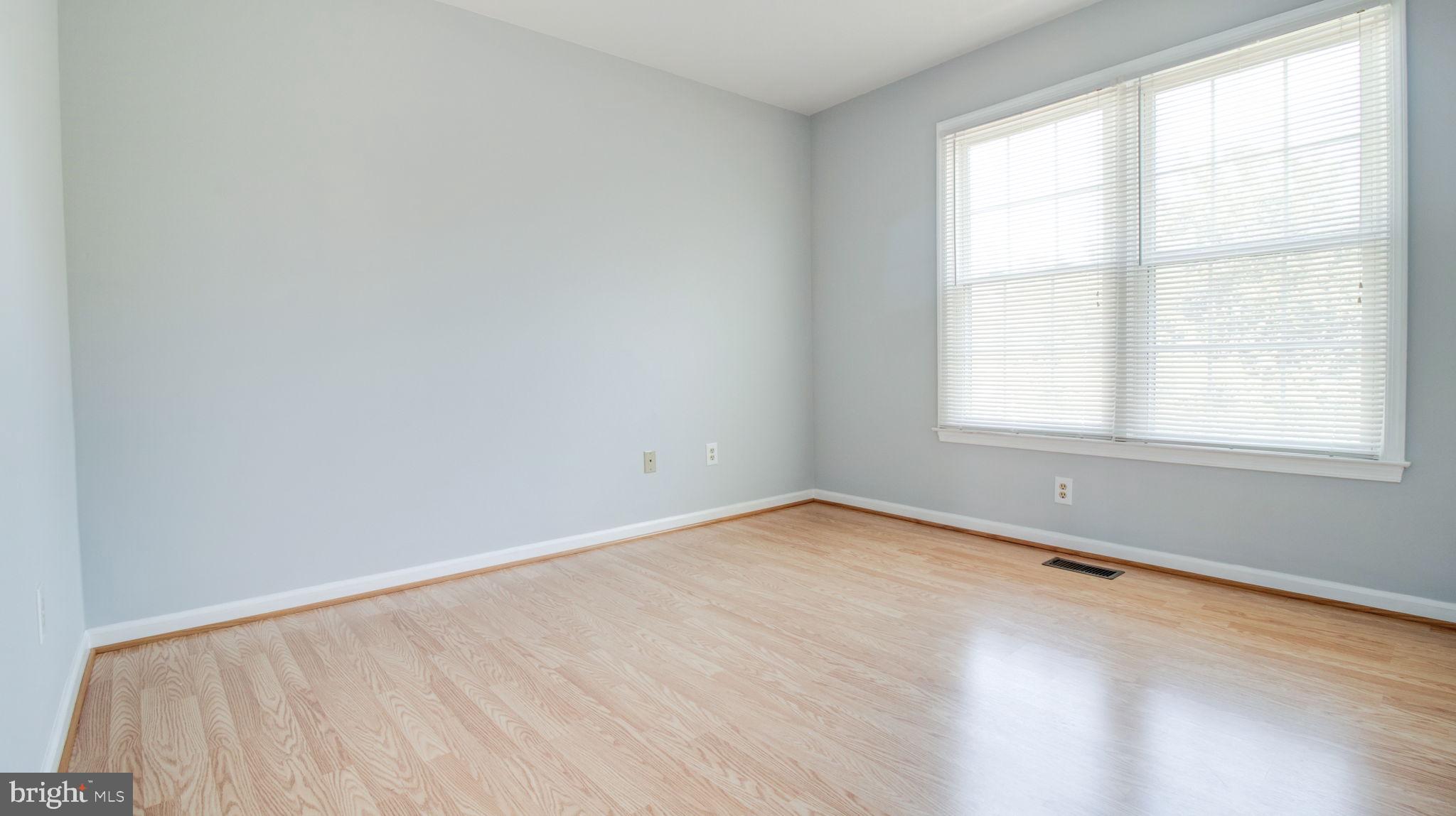 GUNNERS LAKE VILLAGE - Residential