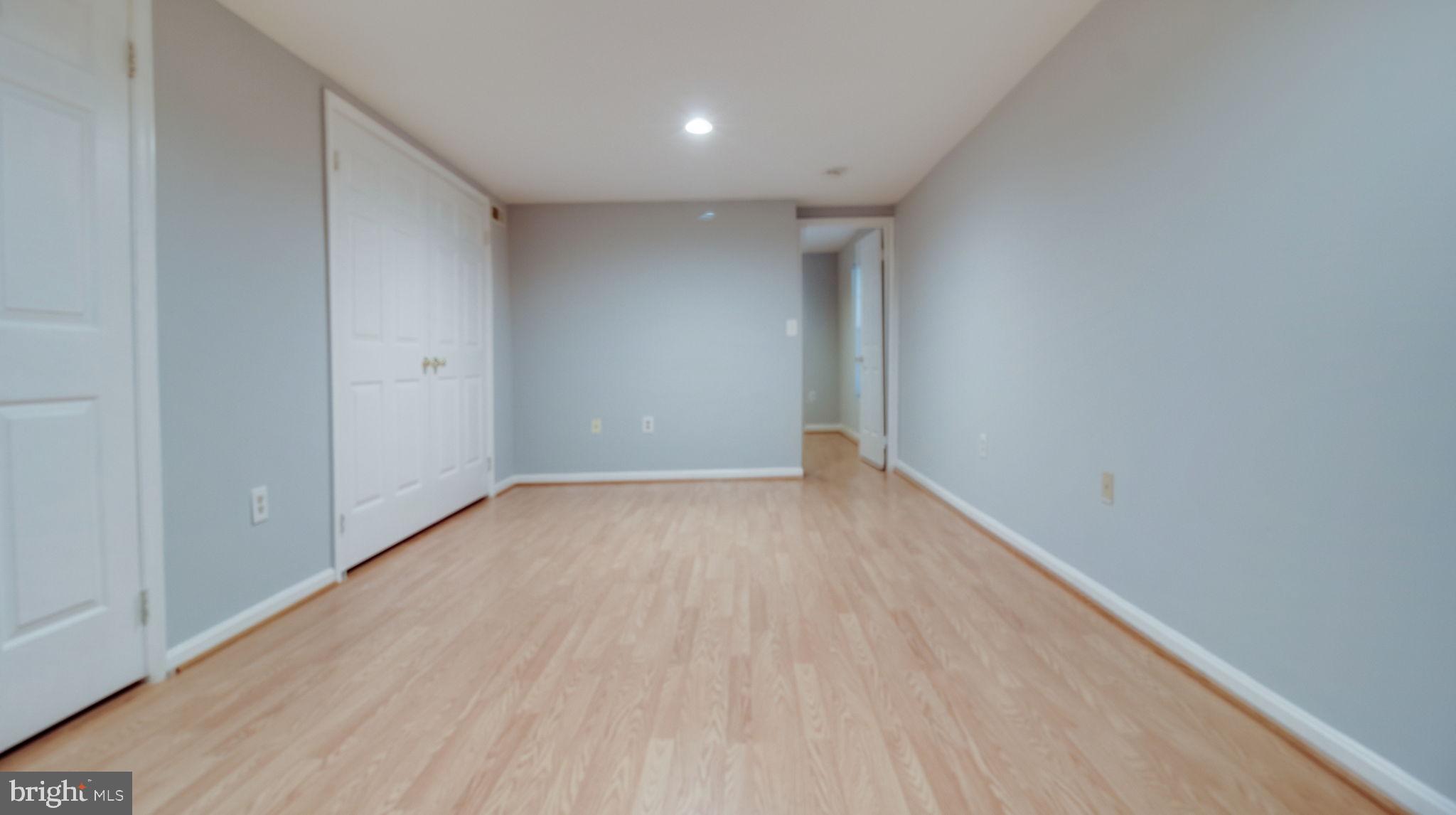 GUNNERS LAKE VILLAGE - Residential