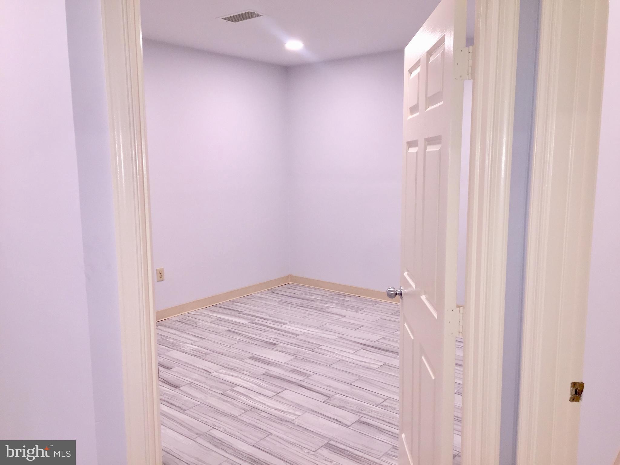 ROCK SPRING PROFESSIONAL CENTER - Commercial Lease