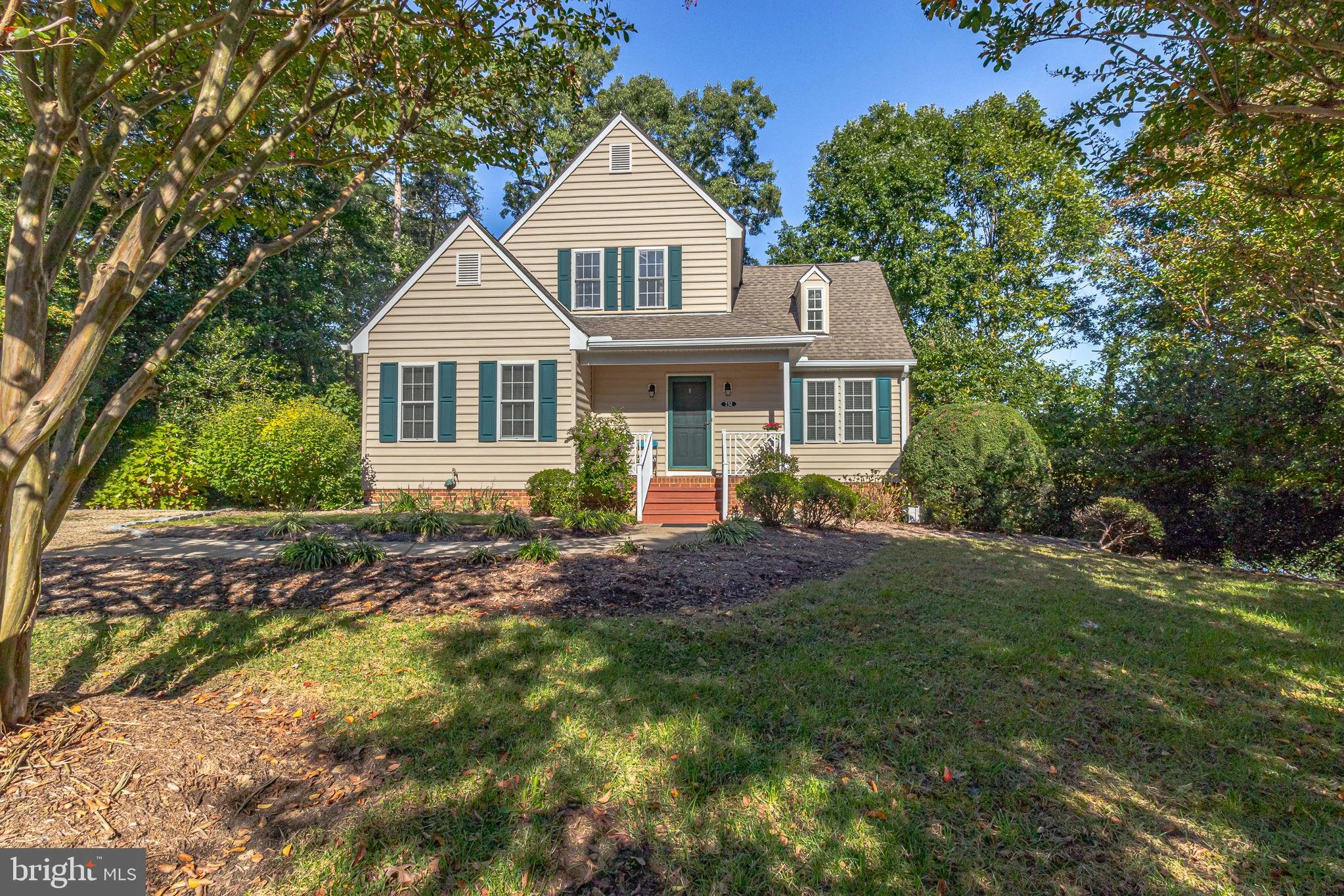 732 Middle Gate Lane