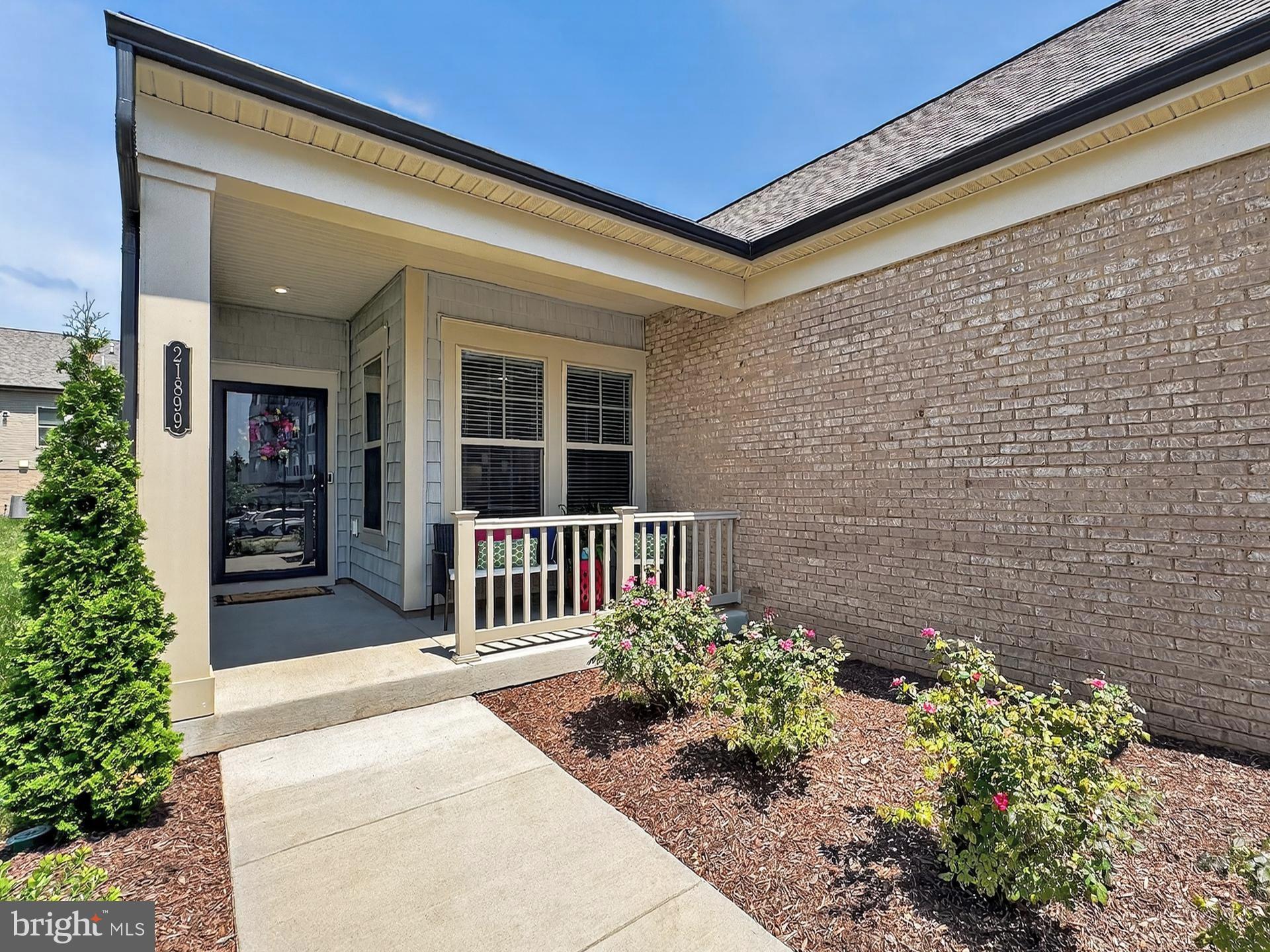 21899 HAWKSBILL HIGH CIRCLE