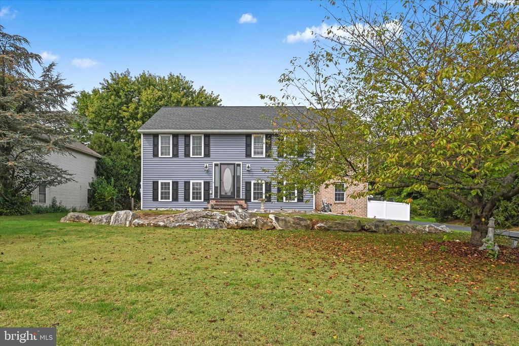 Photo of 113 Windsock Way, NEW HOLLAND, PA 17557 (MLS # PALA2077396)