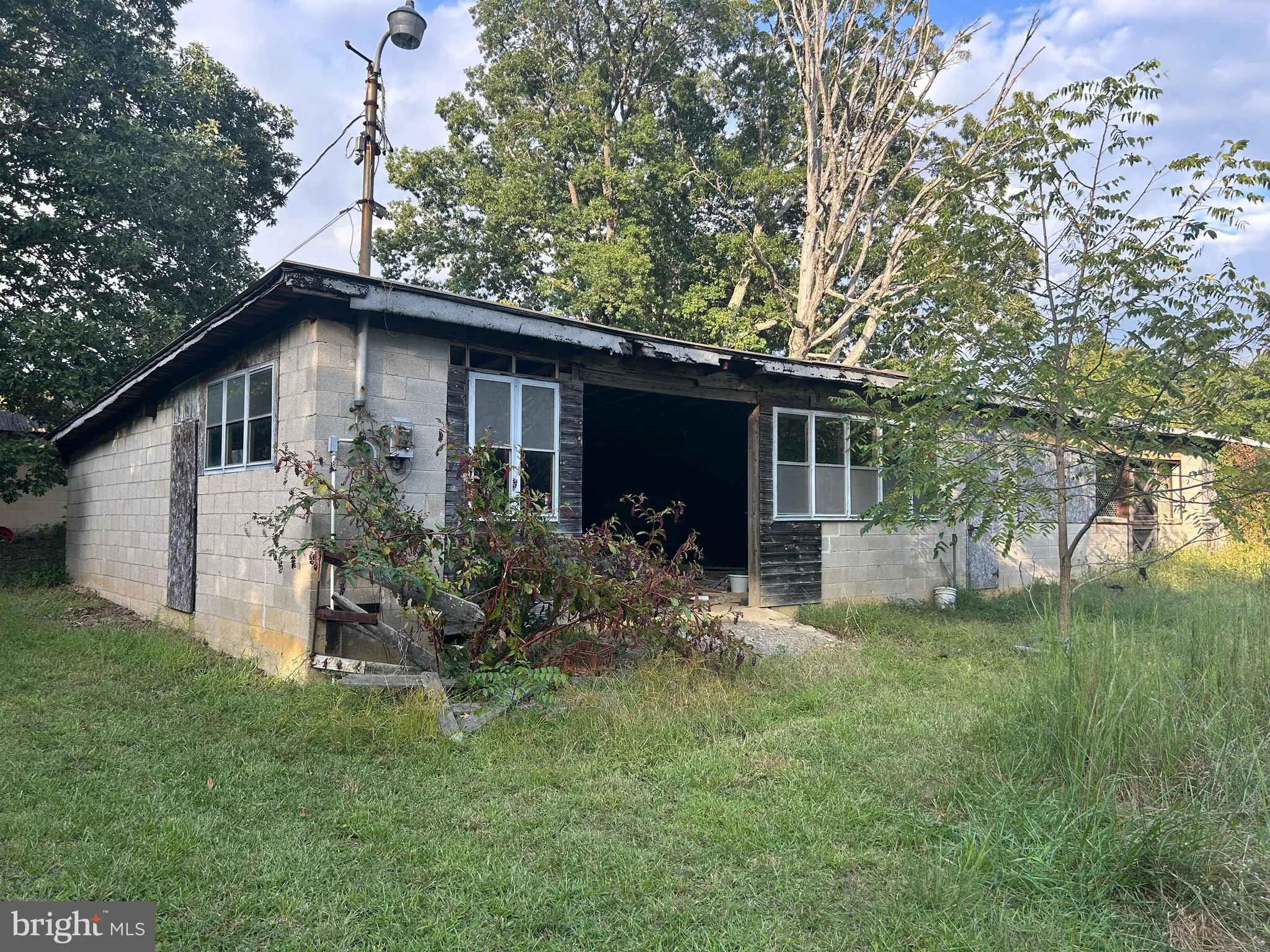 Millville, New Jersey 08332, United States, 3 Bedrooms Bedrooms, ,2 BathroomsBathrooms,Residential,Active,210763