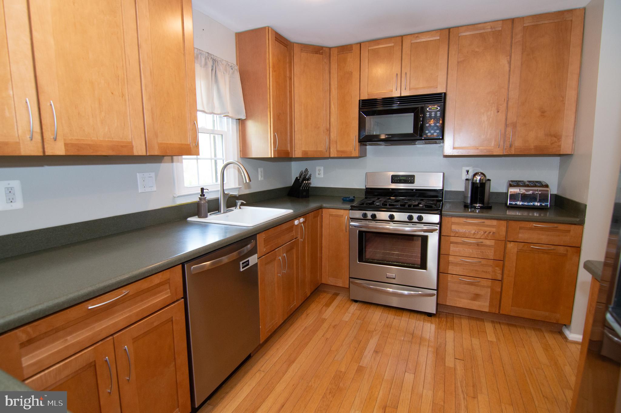 HUNTINGTON AT MT VERNON - Residential