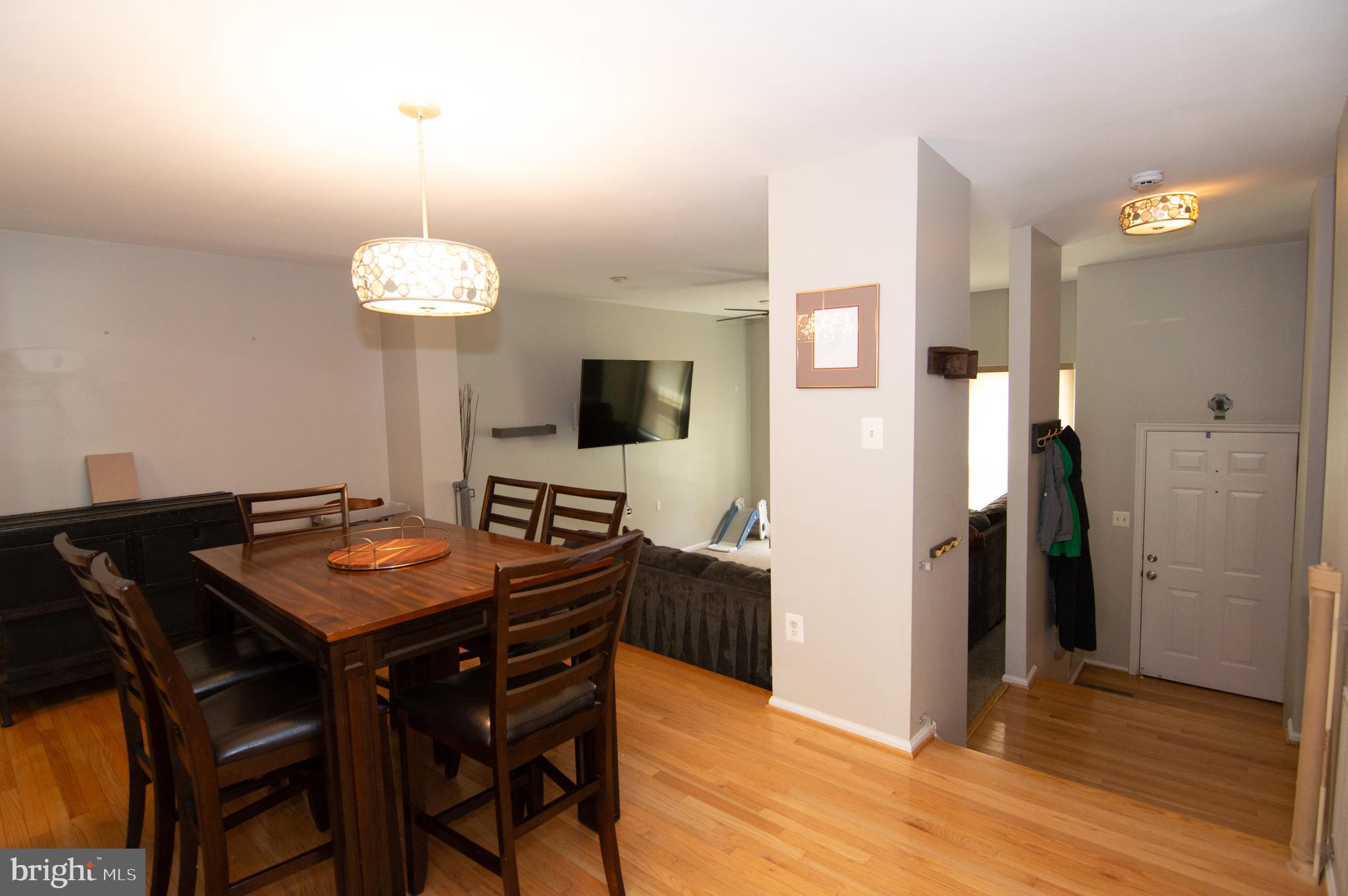 HUNTINGTON AT MT VERNON - Residential