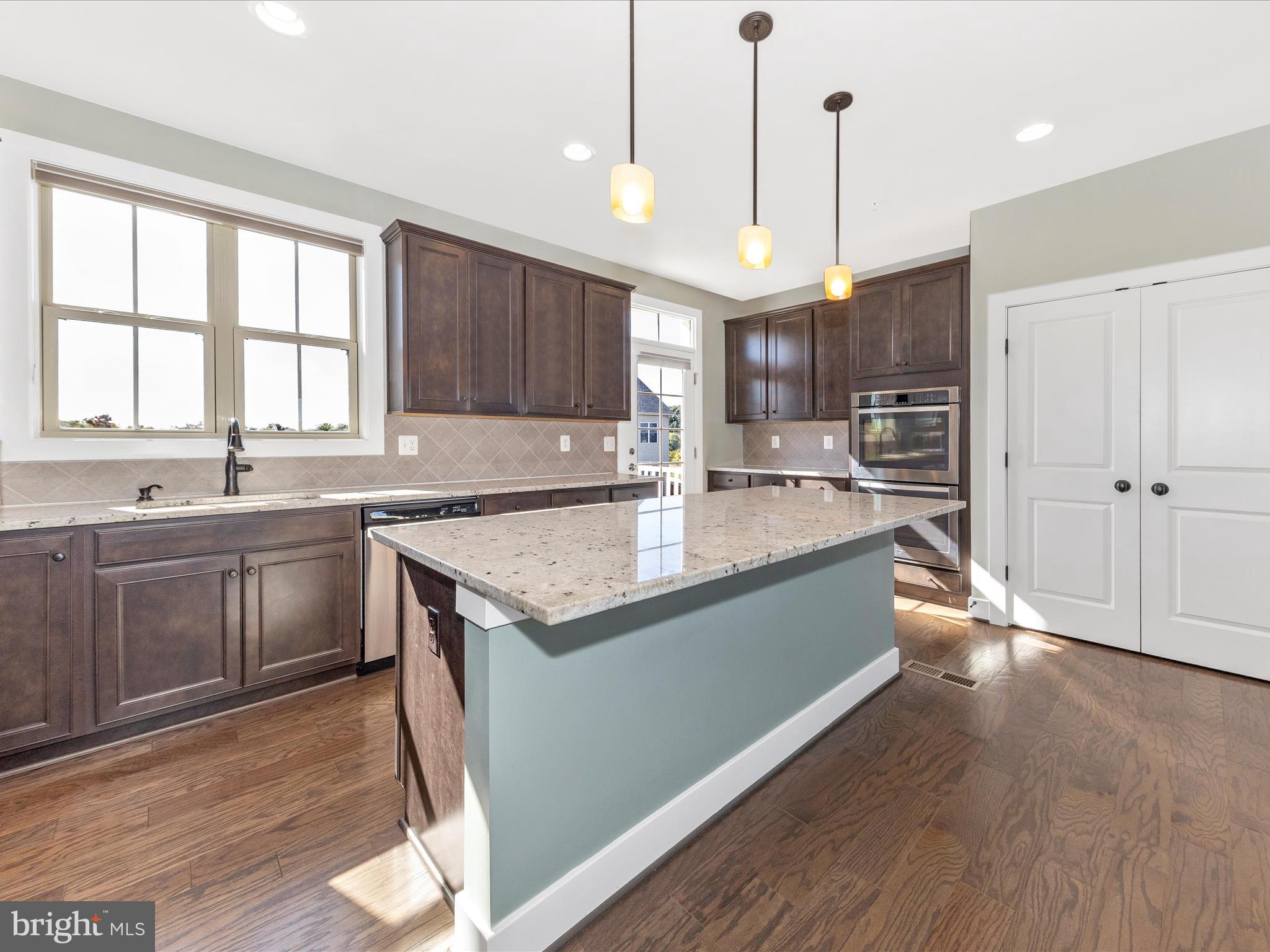 LANDSDALE - Residential