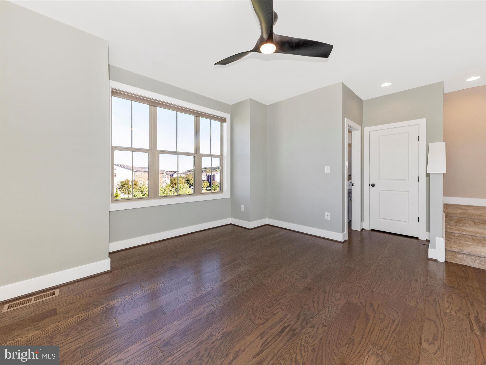 LANDSDALE - Residential