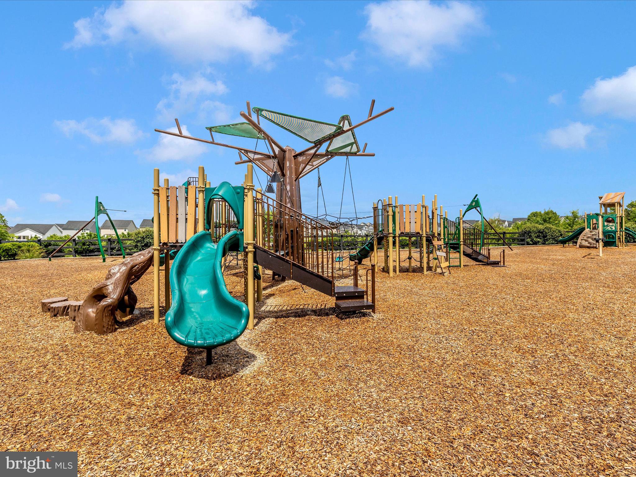 LANDSDALE - Residential