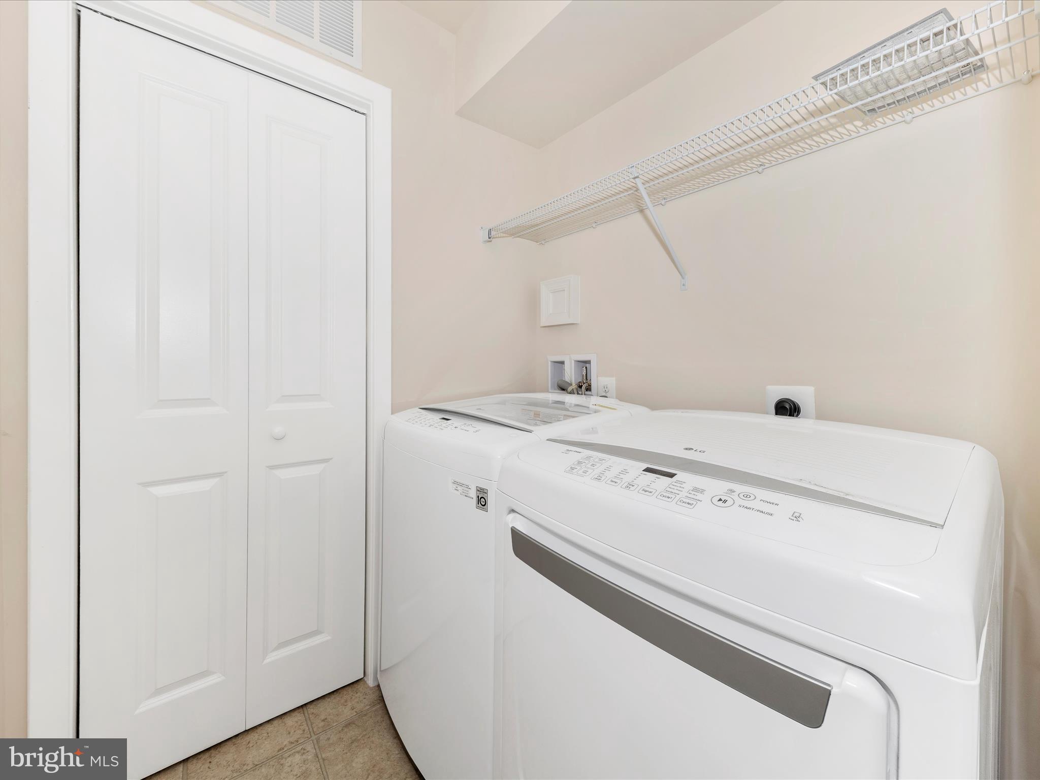 LANDSDALE - Residential