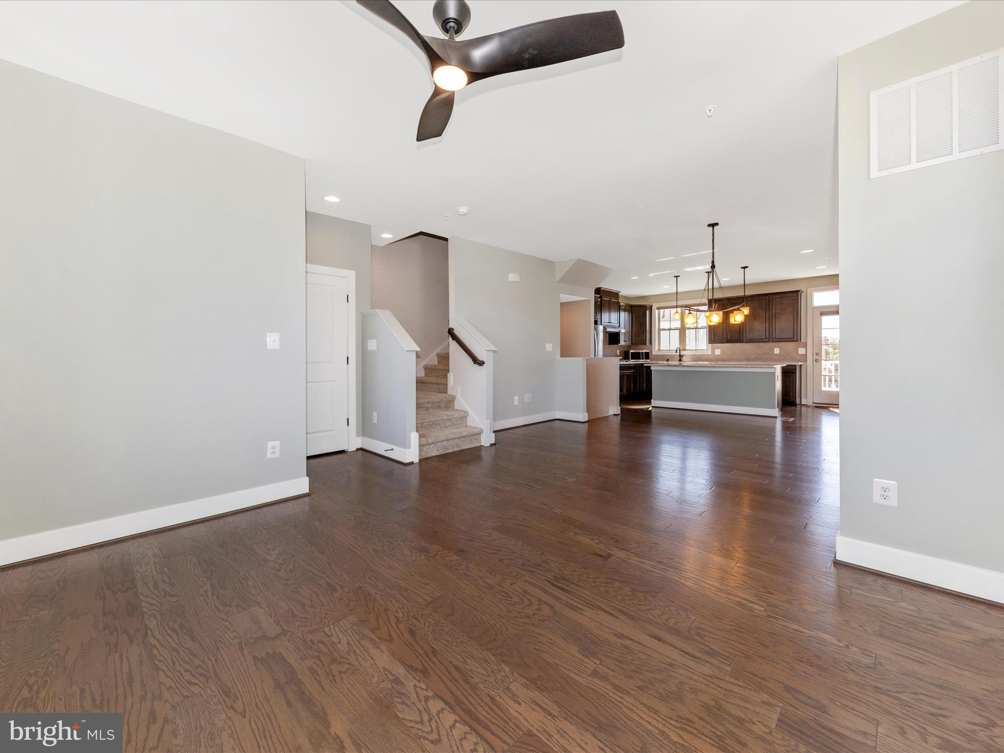 LANDSDALE - Residential