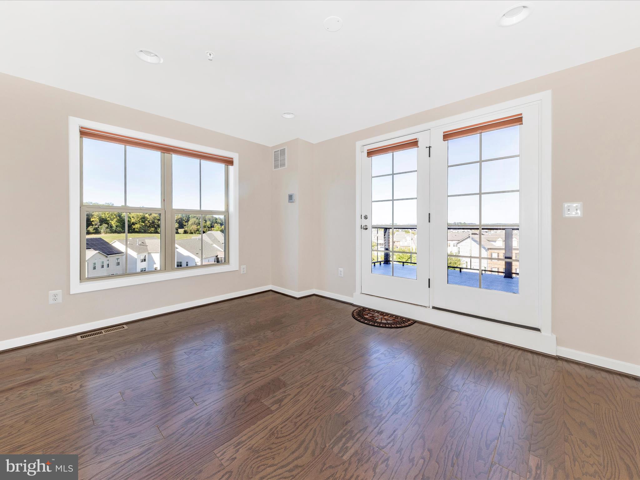 LANDSDALE - Residential