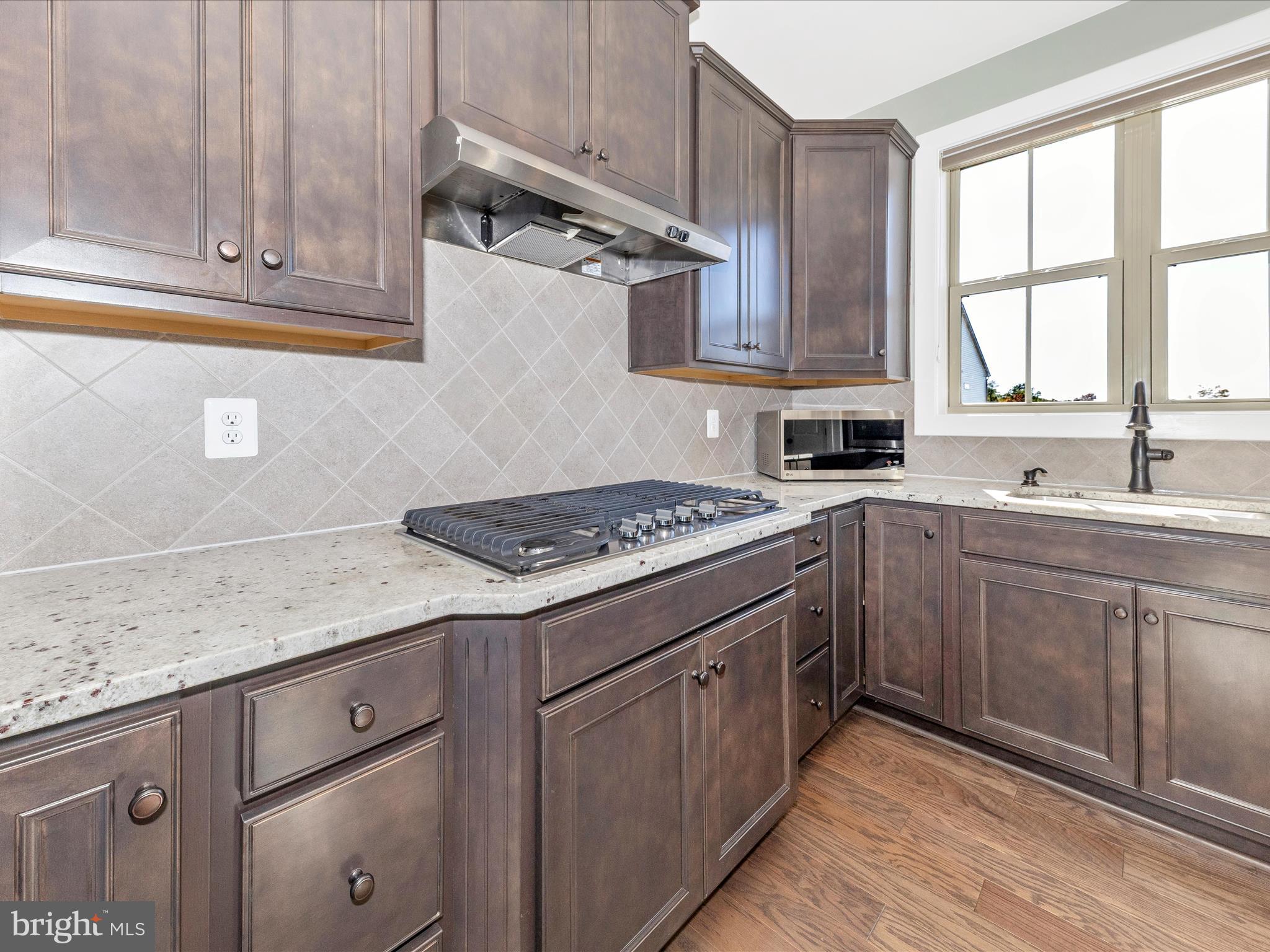 LANDSDALE - Residential