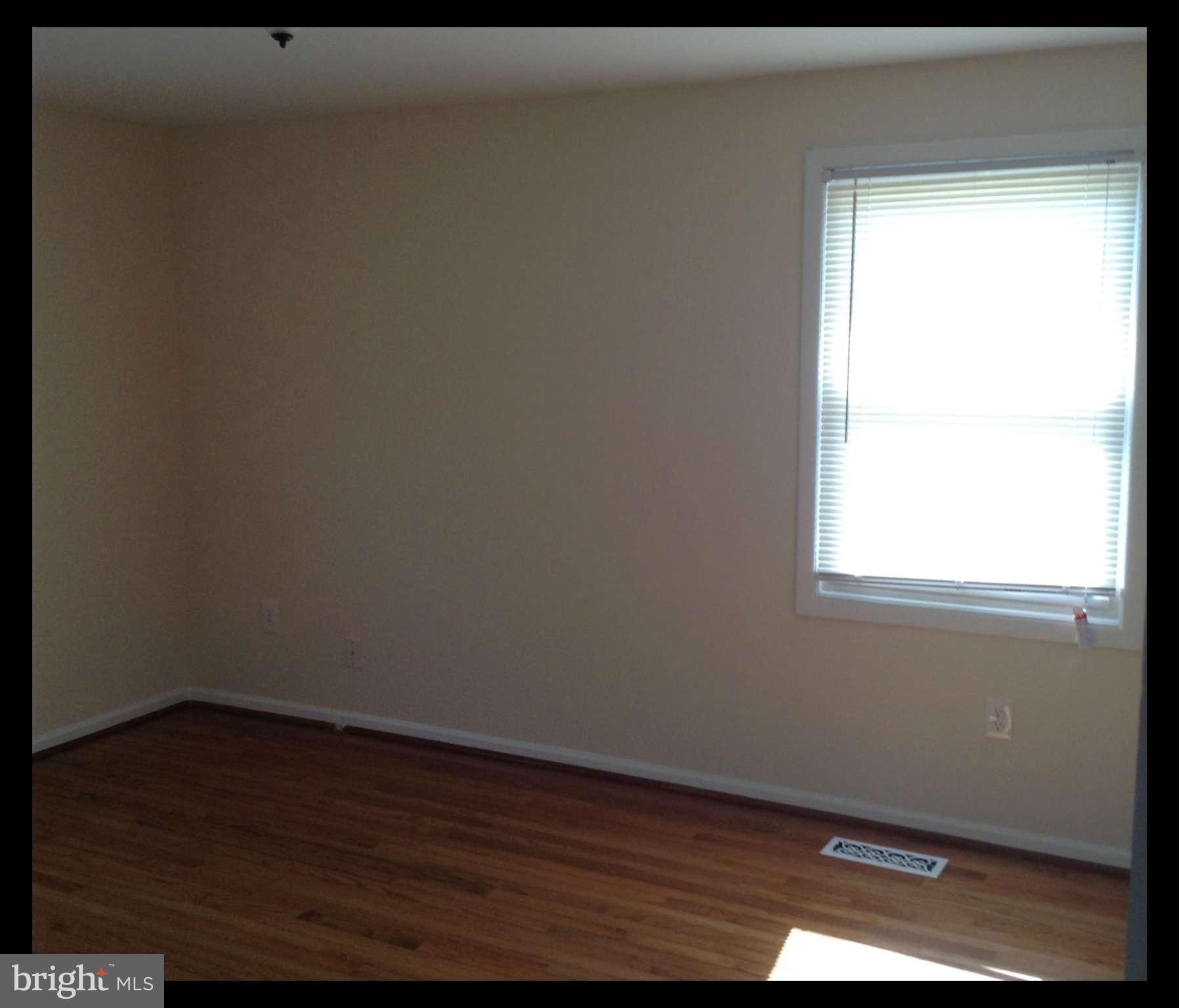 OAKRIDGE / COUNTRY RIDGE - Residential