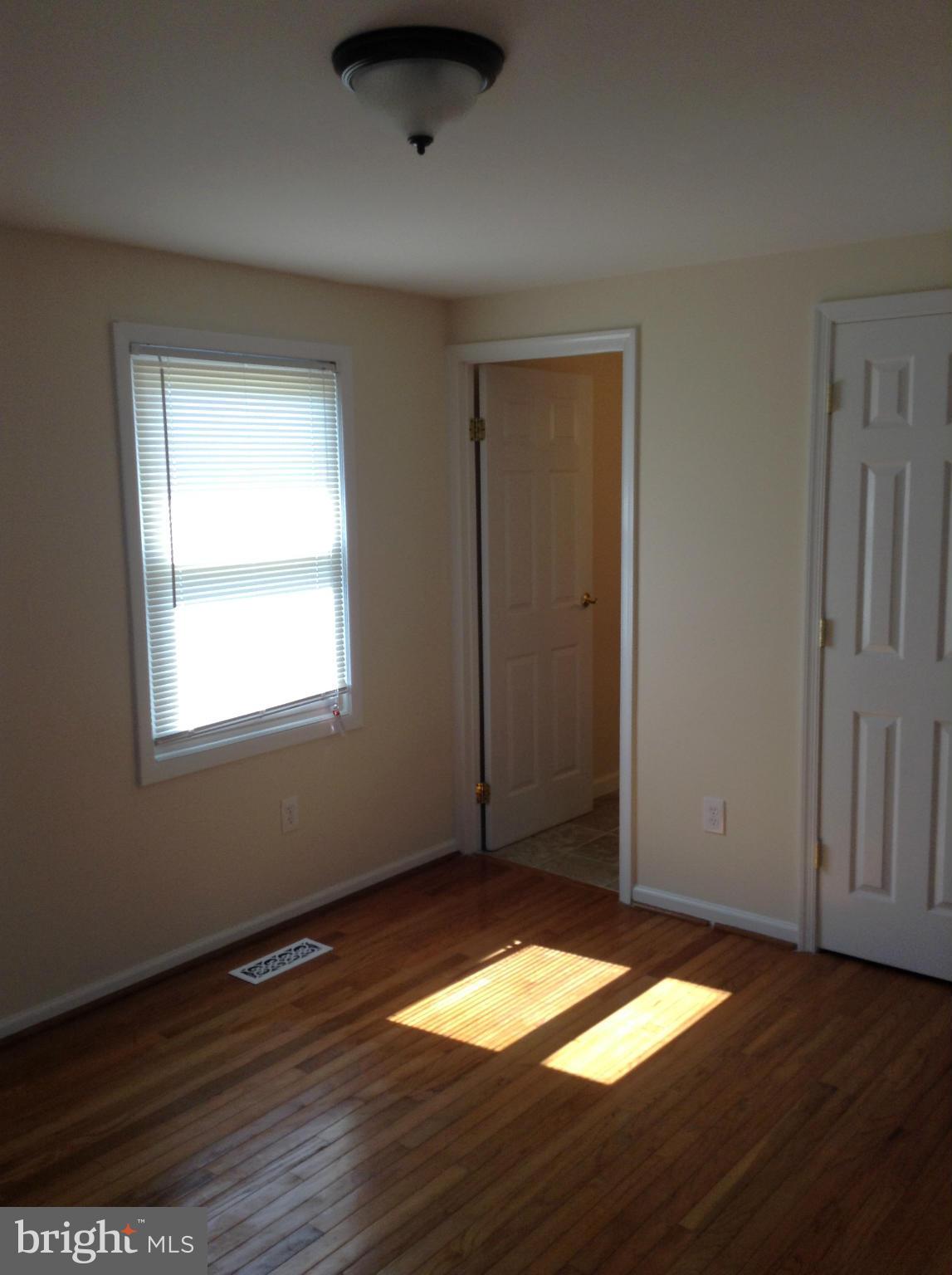 OAKRIDGE / COUNTRY RIDGE - Residential