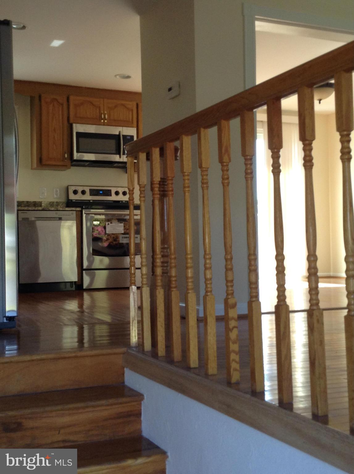 OAKRIDGE / COUNTRY RIDGE - Residential