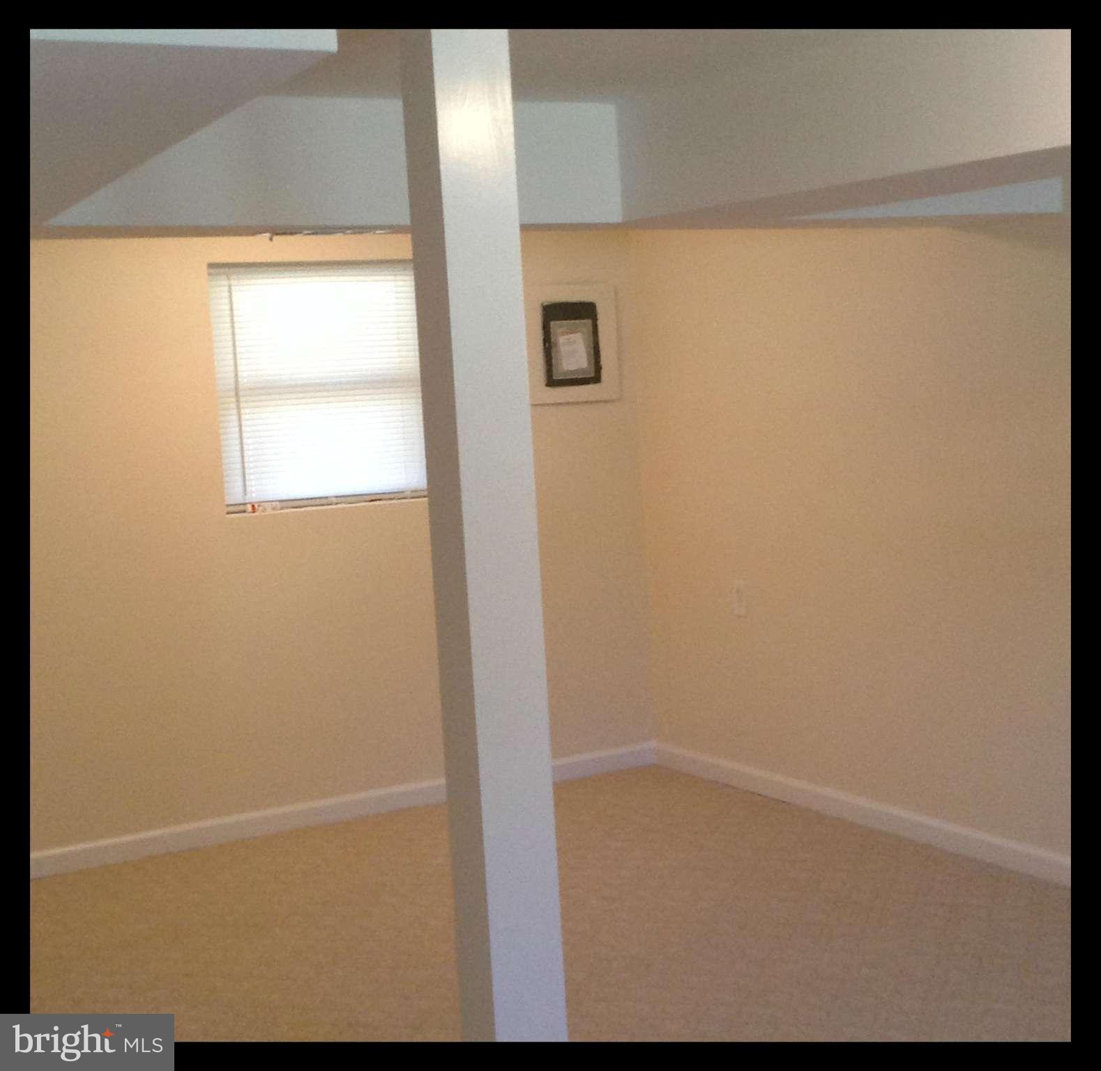 OAKRIDGE / COUNTRY RIDGE - Residential