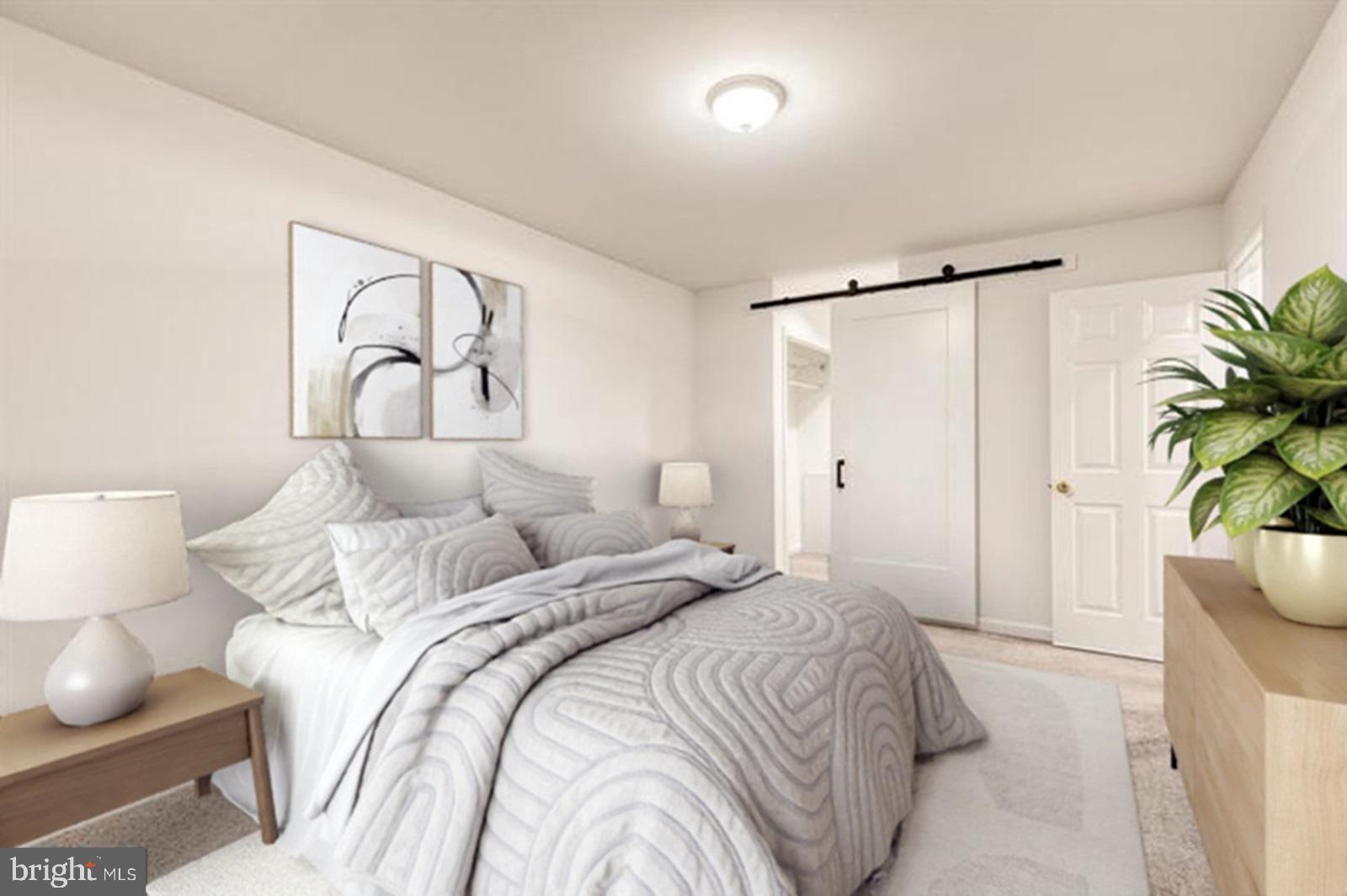 RIVERCHASE CONDOS - Residential