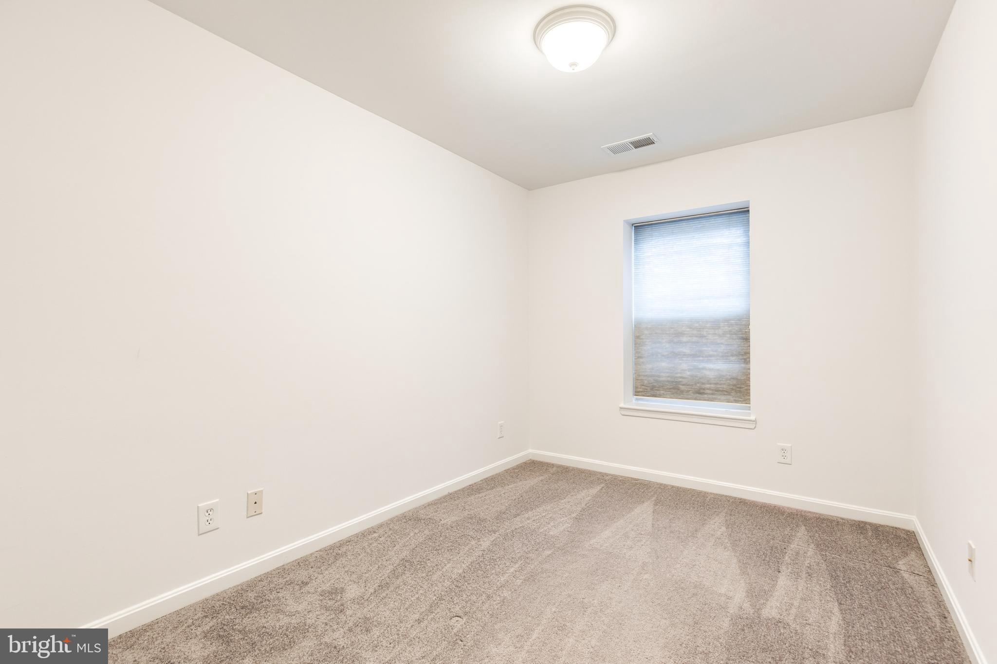 RIVERCHASE CONDOS - Residential