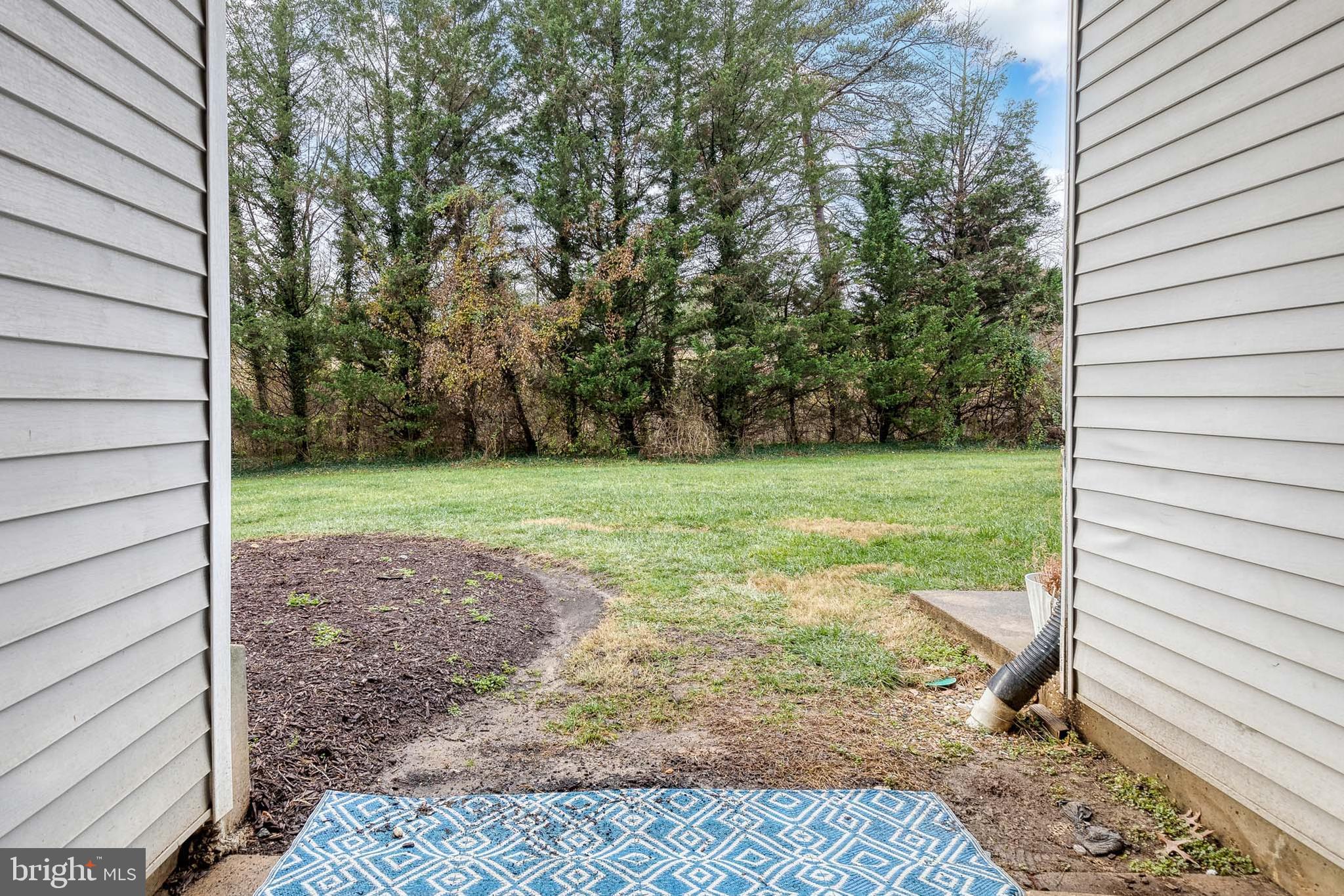 RIVERCHASE CONDOS - Residential