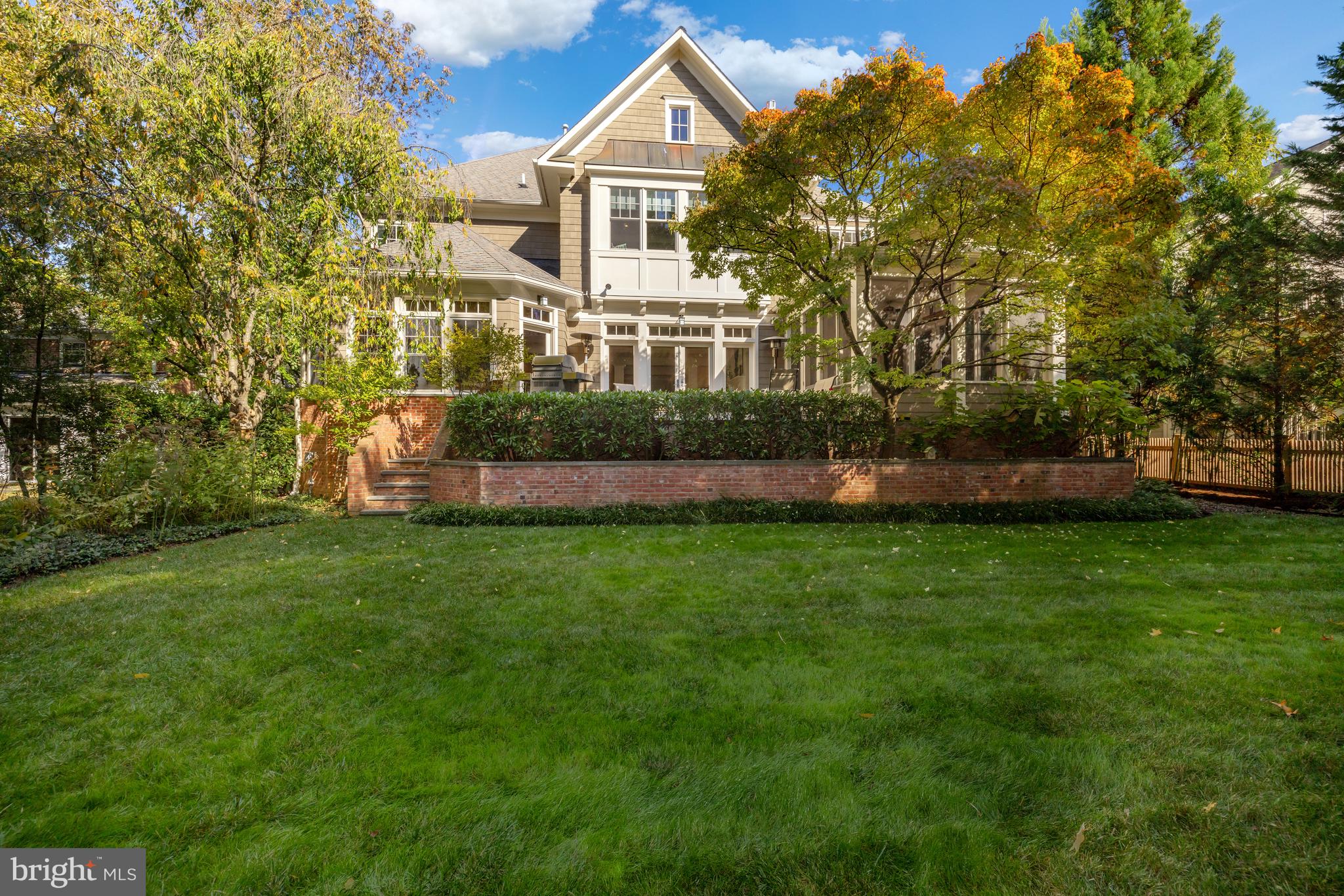 LANDON WOODS - Residential